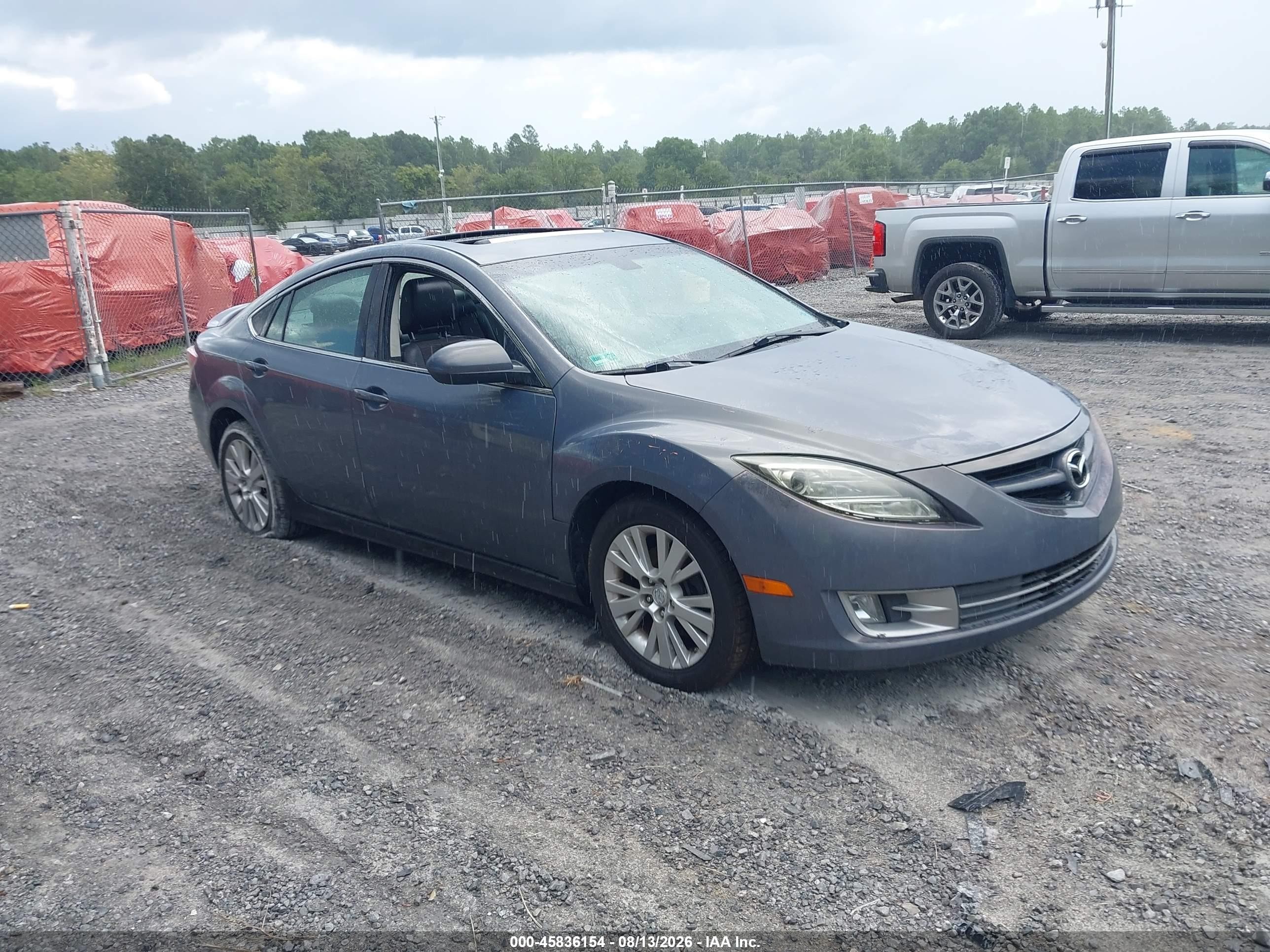 2009 Mazda Mazda6 I Touring Gray vin: 1YVHP82A195M18595