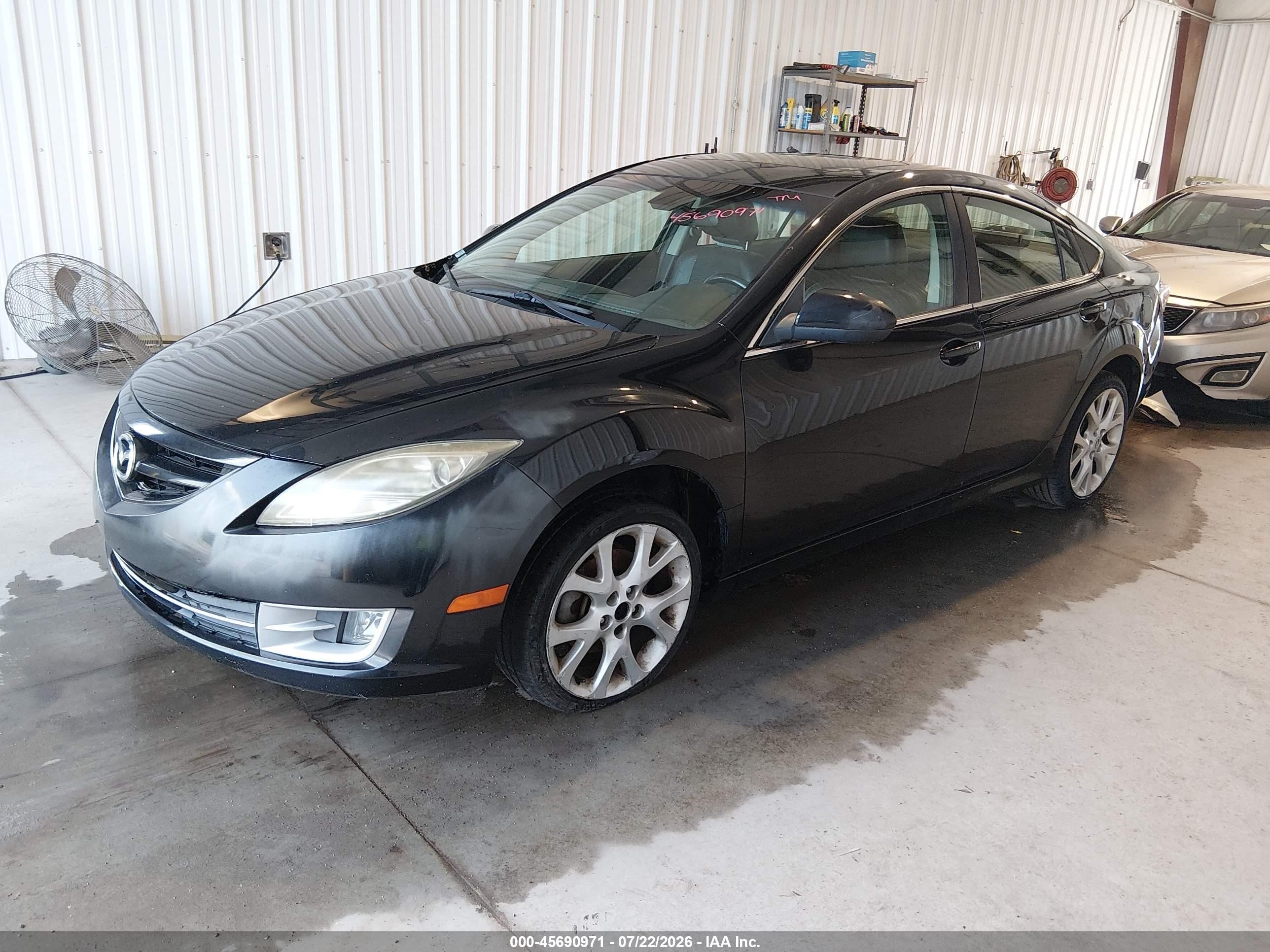 2009 Mazda Mazda6 I Touring Black vin: 1YVHP82A295M41755