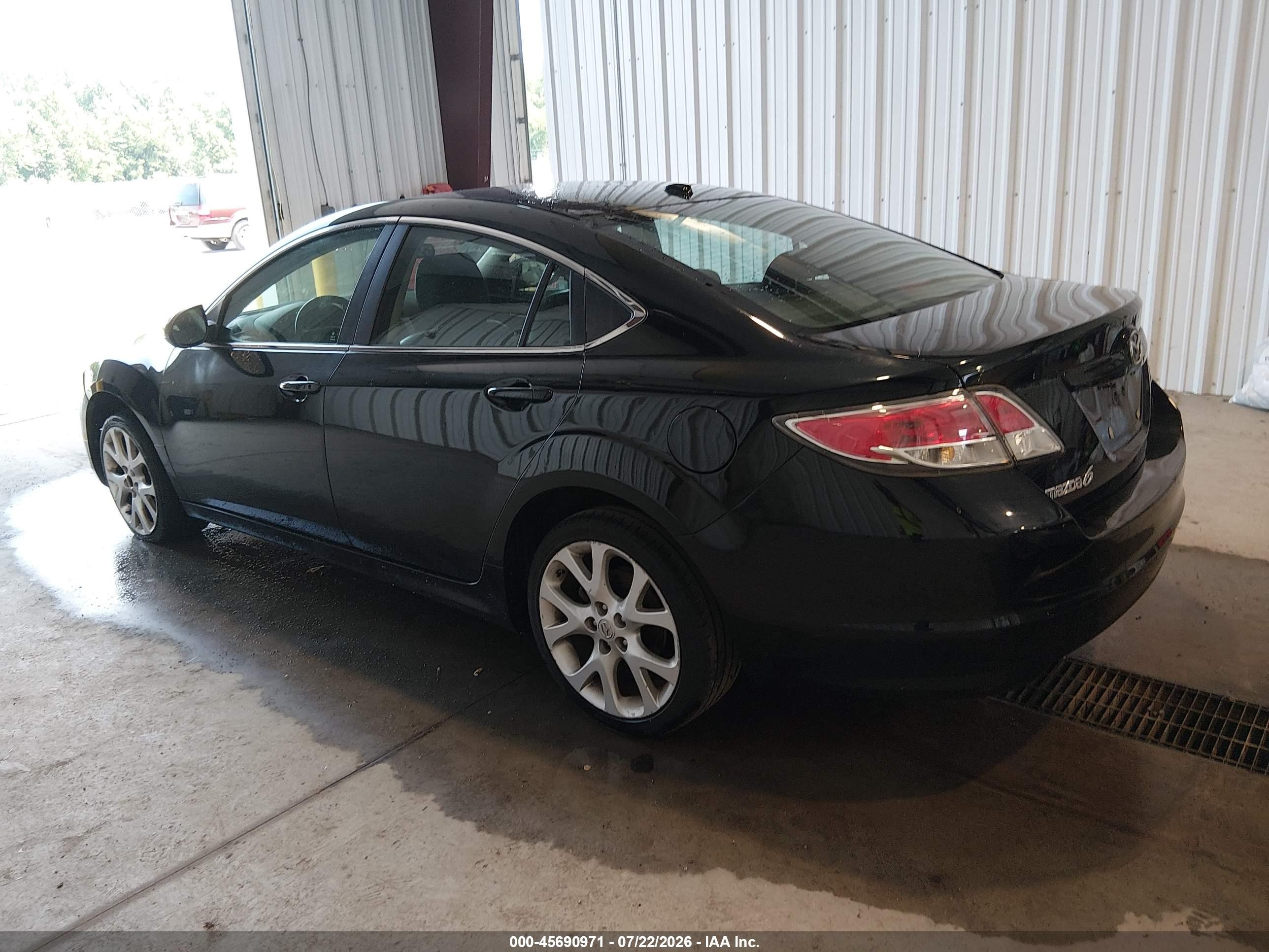 2009 Mazda Mazda6 I Touring Black vin: 1YVHP82A295M41755