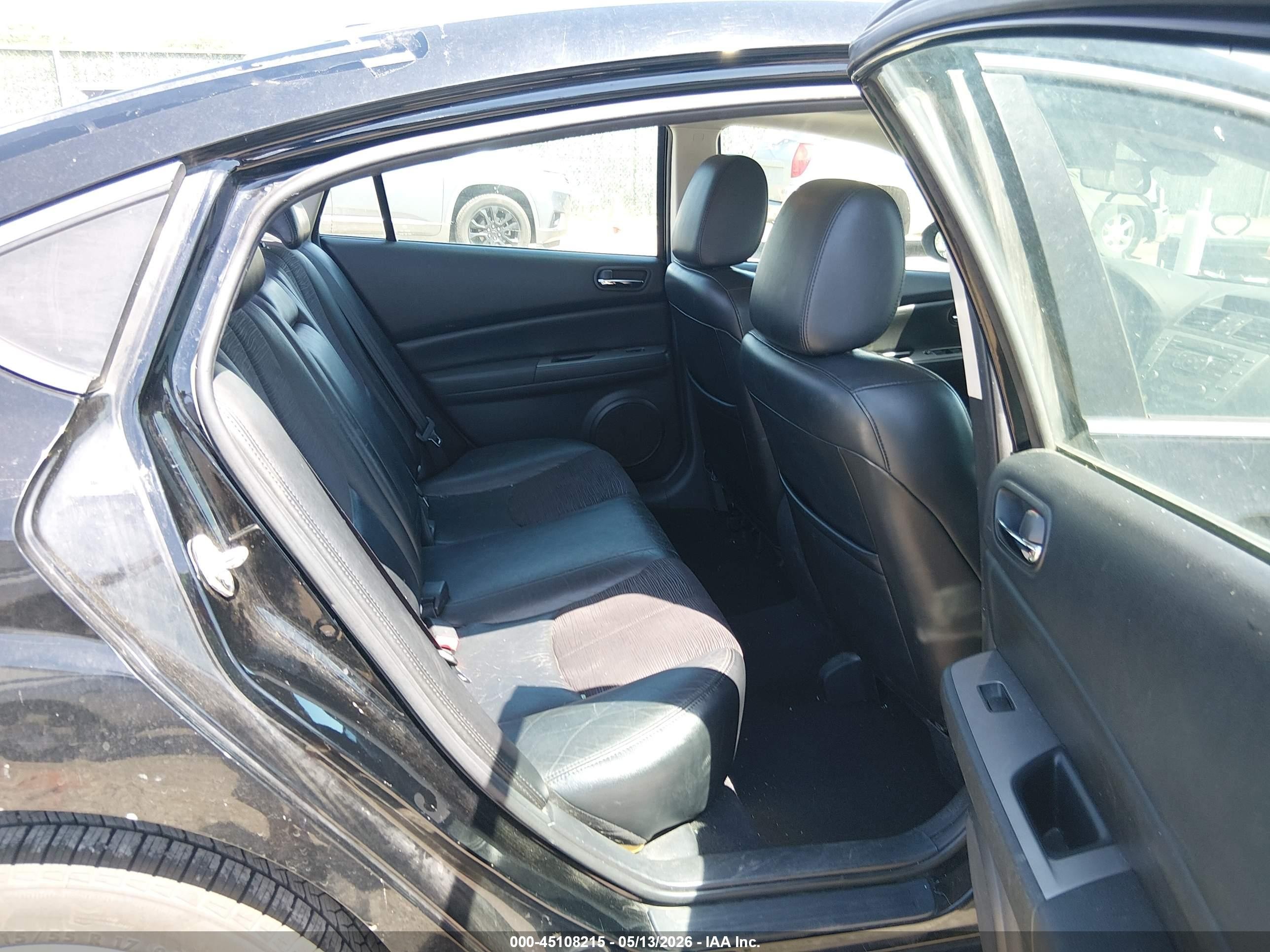 2009 Mazda Mazda6 I Touring Черный vin: 1YVHP82A495M08742