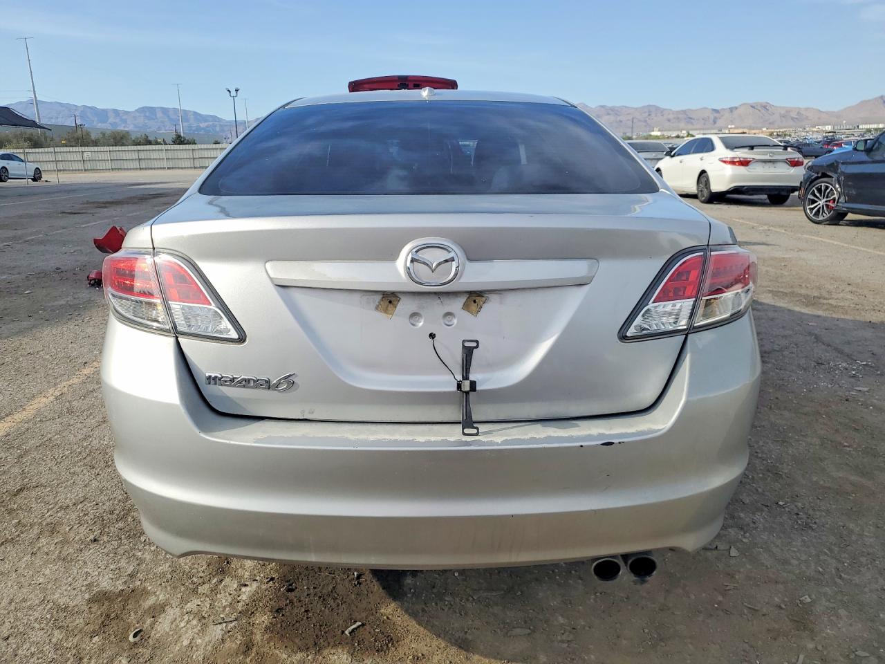 2009 Mazda 6 I Silver vin: 1YVHP82A595M39949