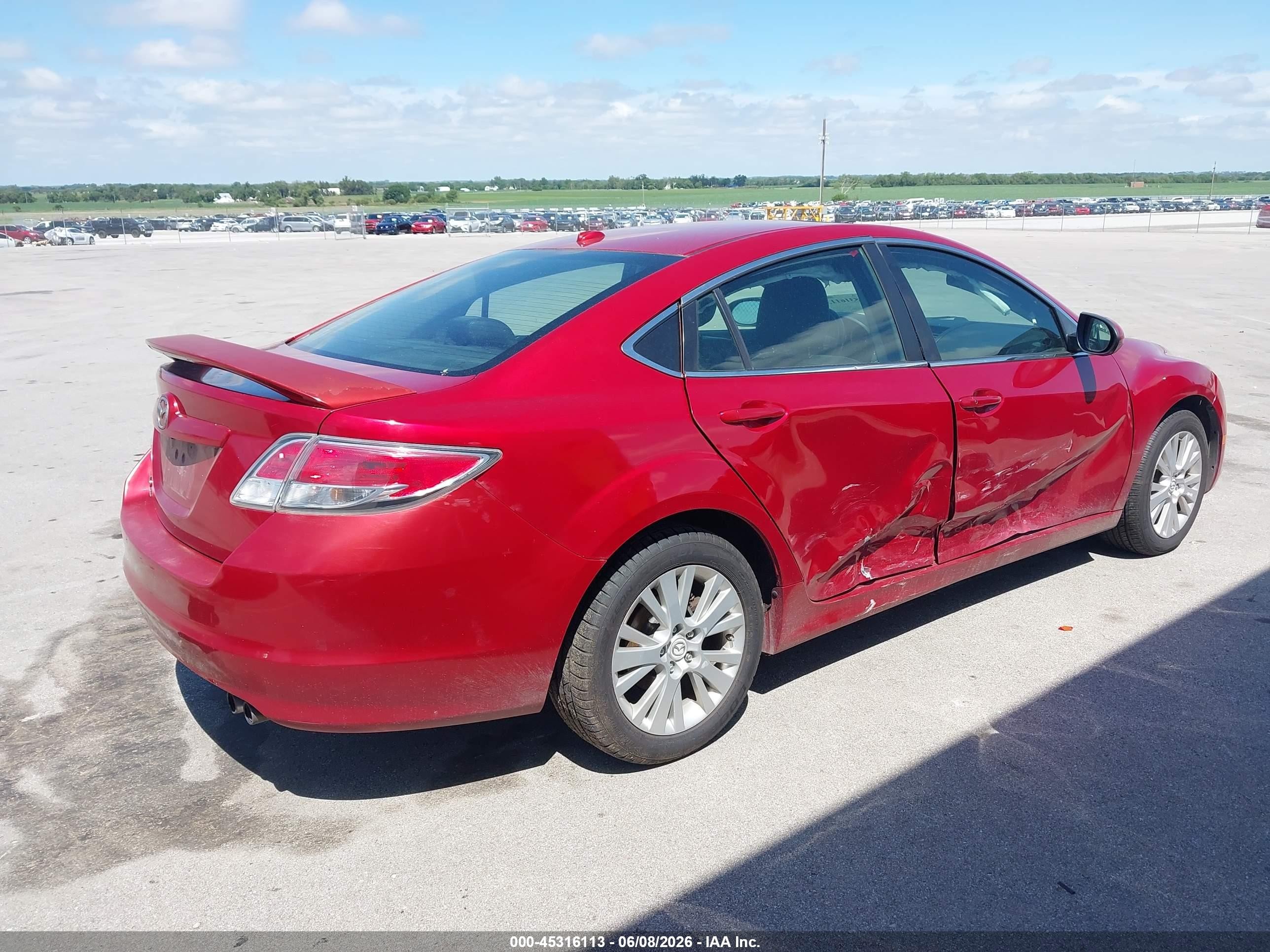 2009 Mazda Mazda6 I Touring Red vin: 1YVHP82A695M23694