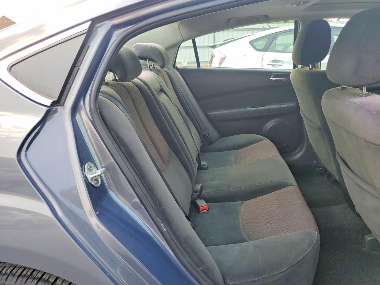 2009 Mazda 6 I Серый vin: 1YVHP82A695M40141
