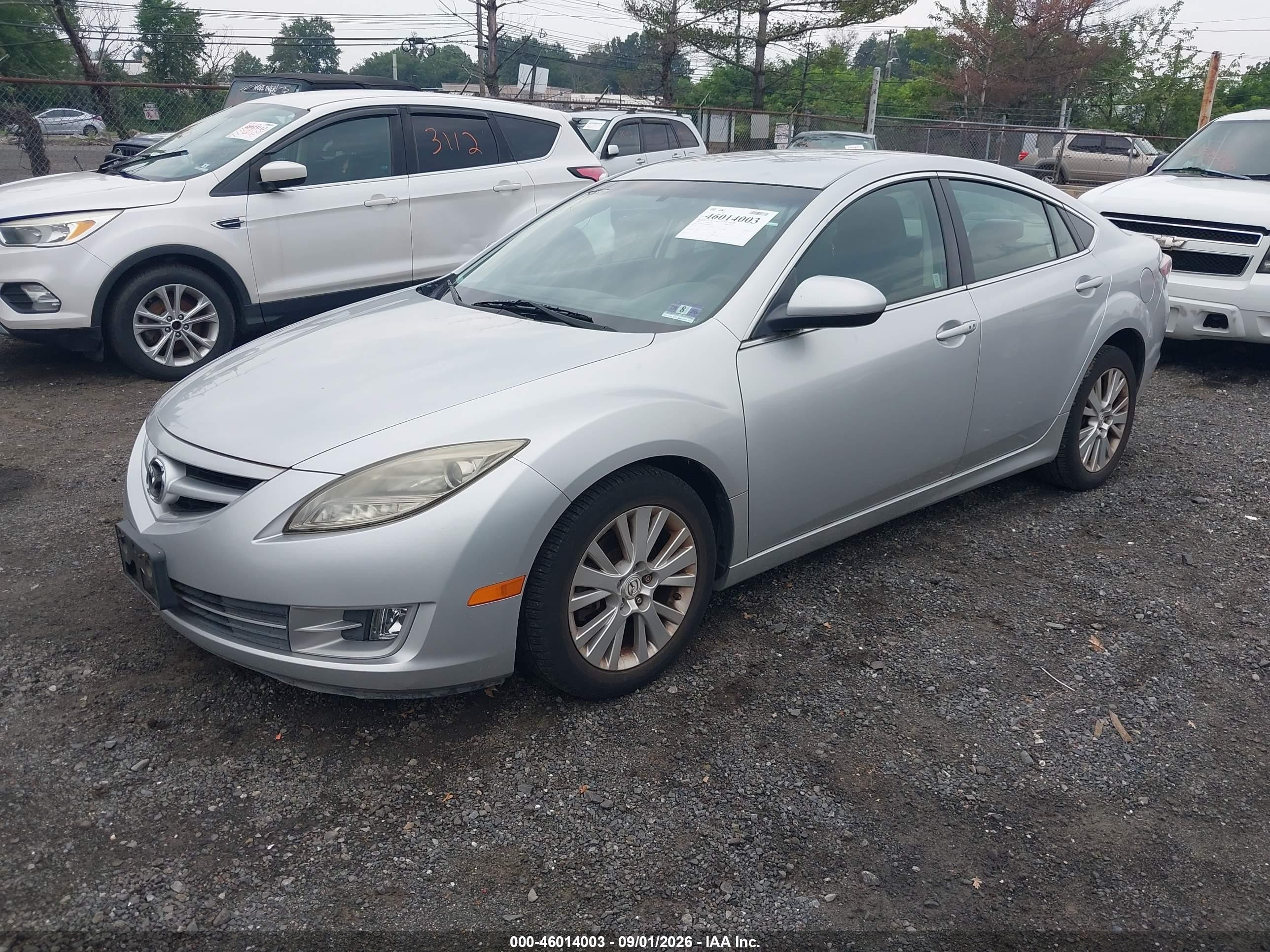 2009 Mazda Mazda6 I Touring Silver vin: 1YVHP82A695M42259