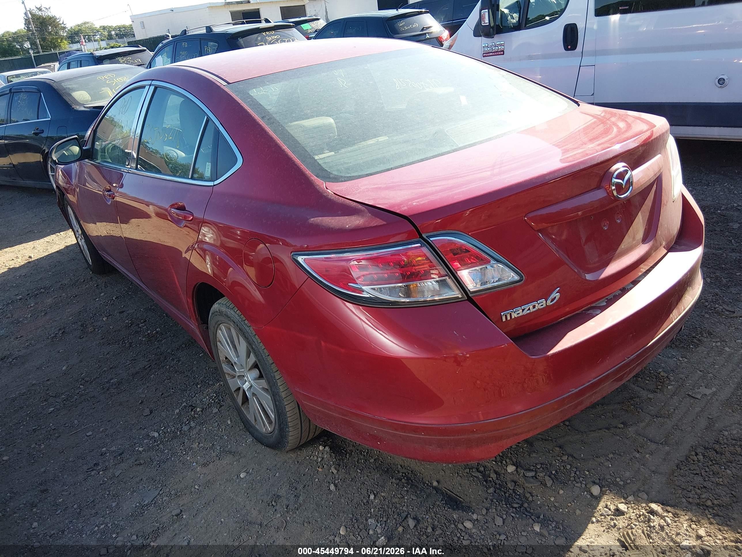 2009 Mazda Mazda6 I Grand Touring Red vin: 1YVHP82A795M08394