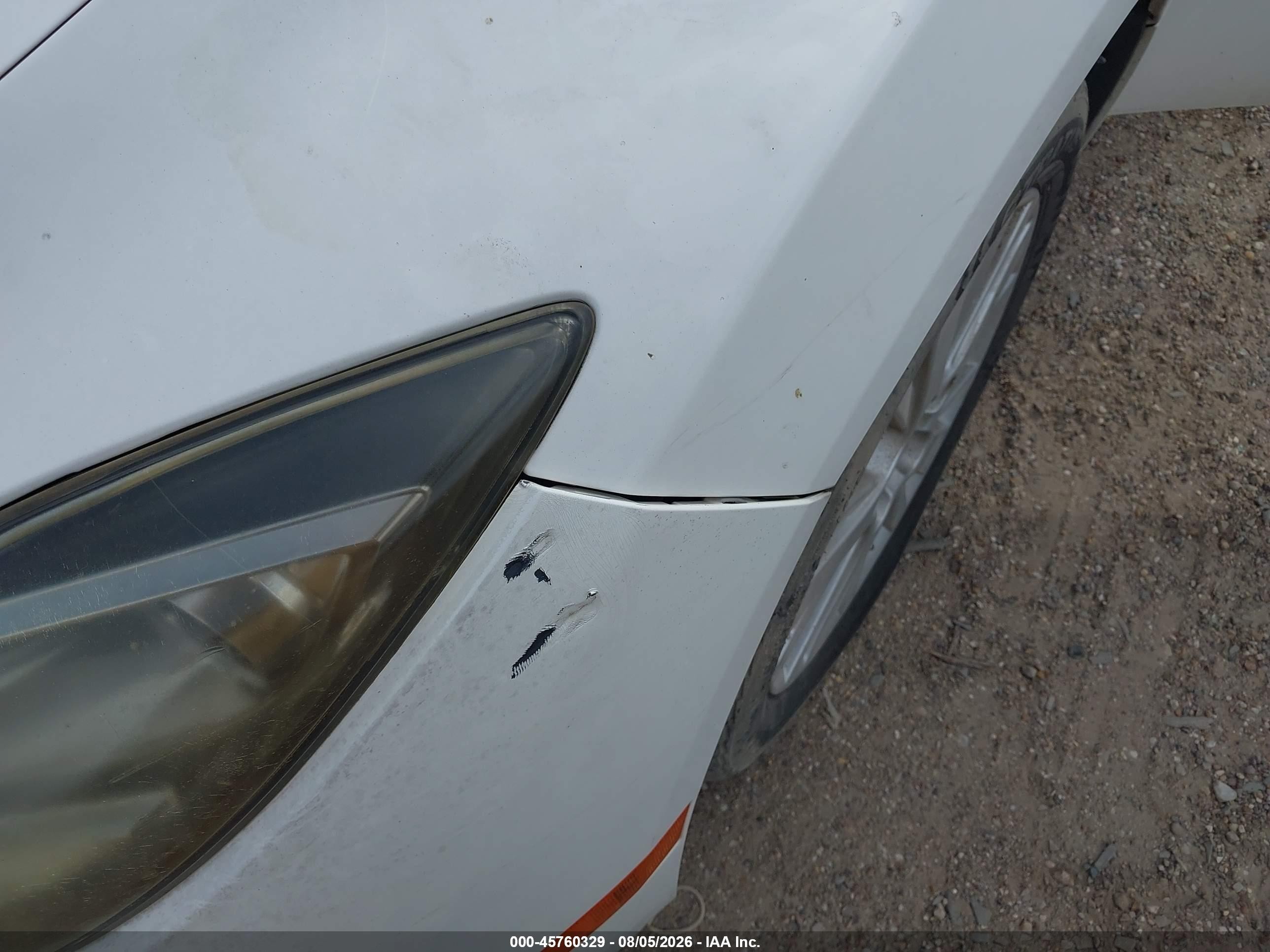 2009 Mazda Mazda6 I Touring Белый vin: 1YVHP82A795M45526