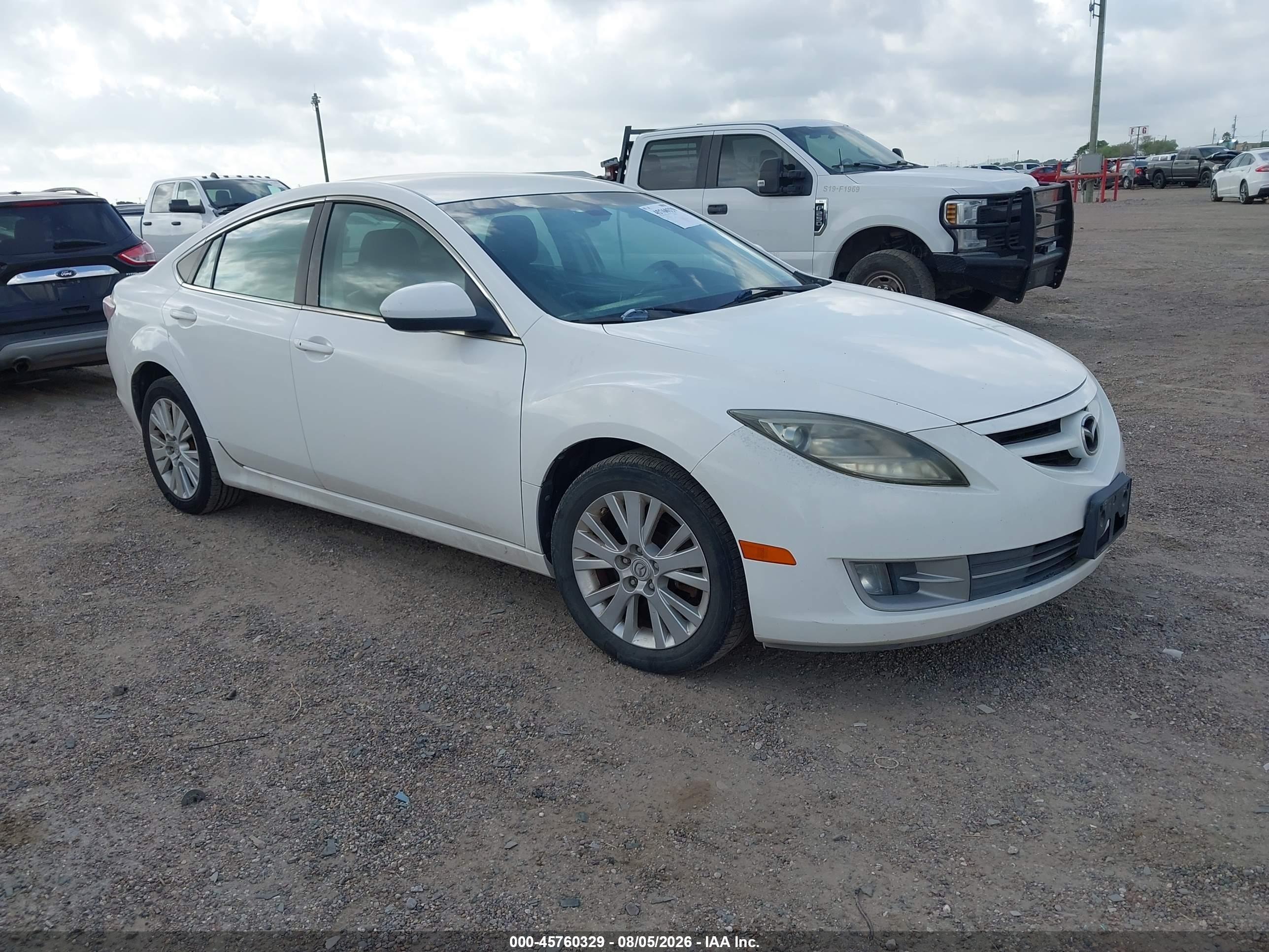 2009 Mazda Mazda6 I Touring Белый vin: 1YVHP82A795M45526