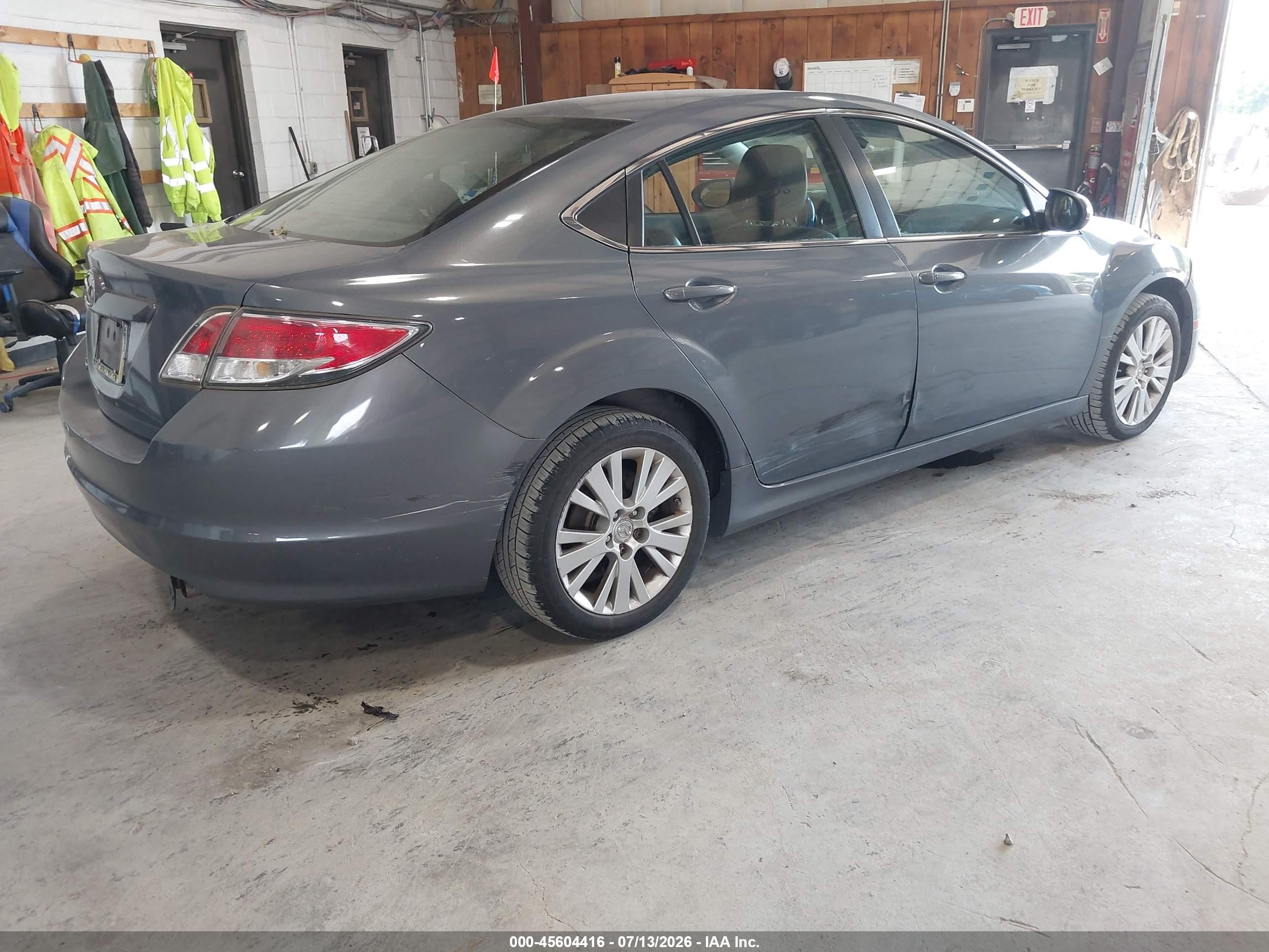 2009 Mazda Mazda6 I Grand Touring Gray vin: 1YVHP82A895M12258