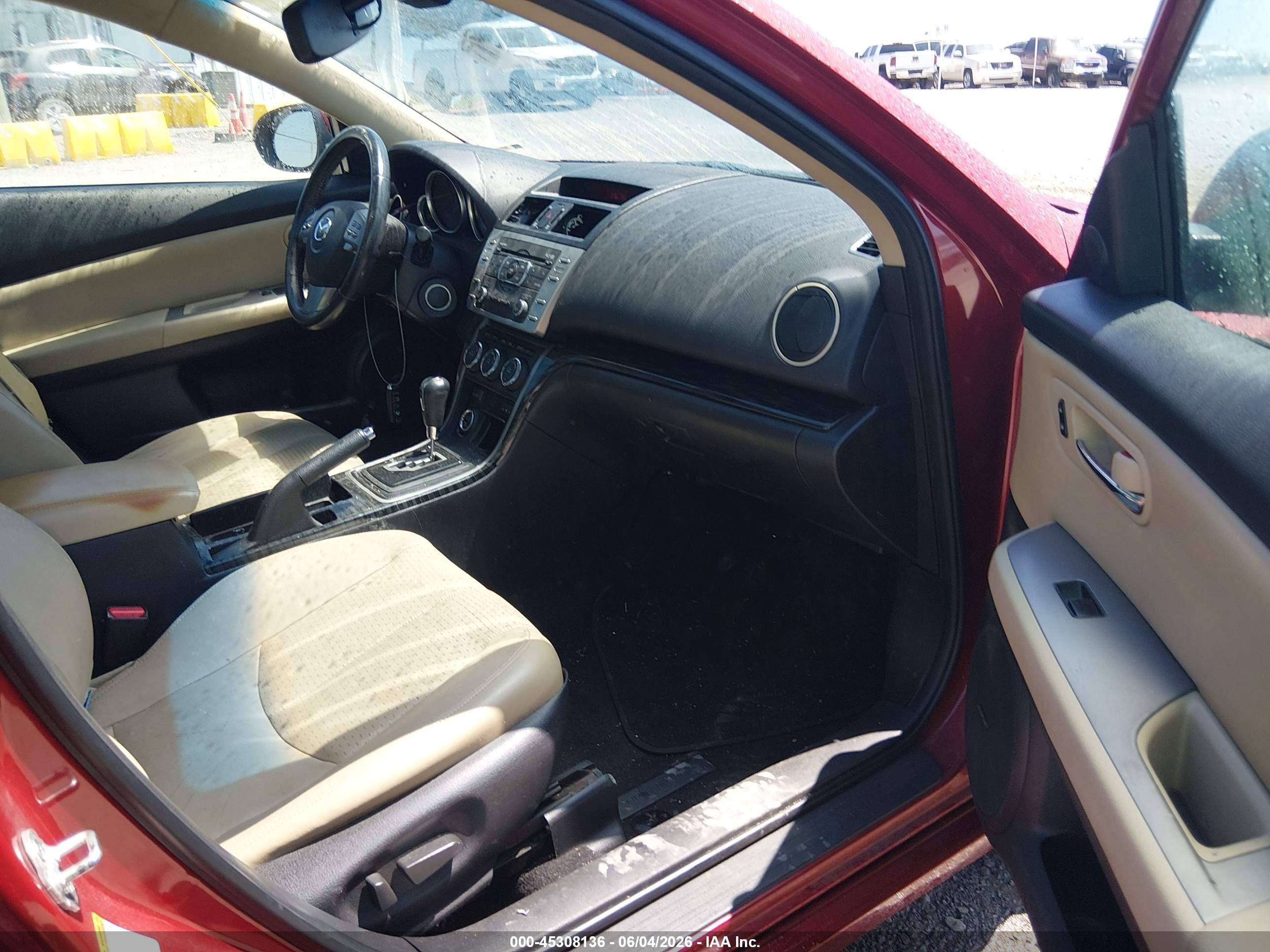 2009 Mazda Mazda6 I Grand Touring Red vin: 1YVHP82A895M30789