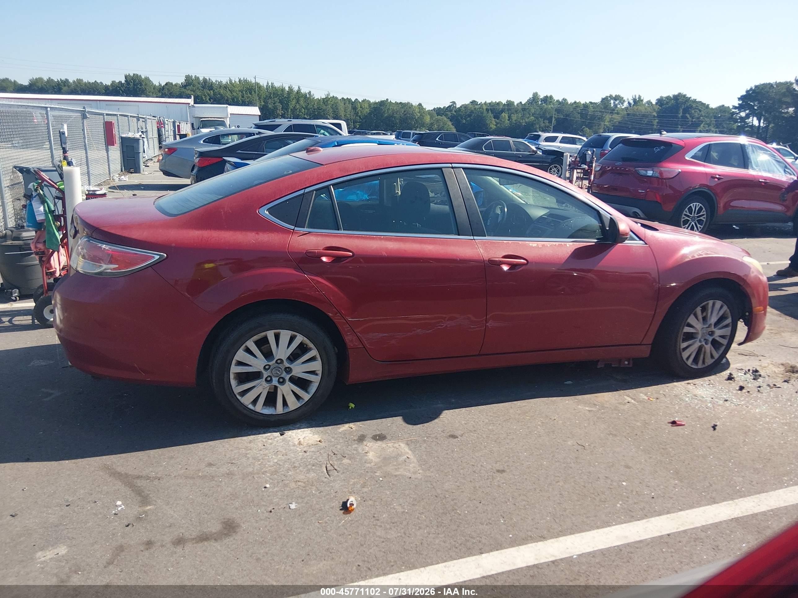 2009 Mazda Mazda6 I Touring Red vin: 1YVHP82A995M30428