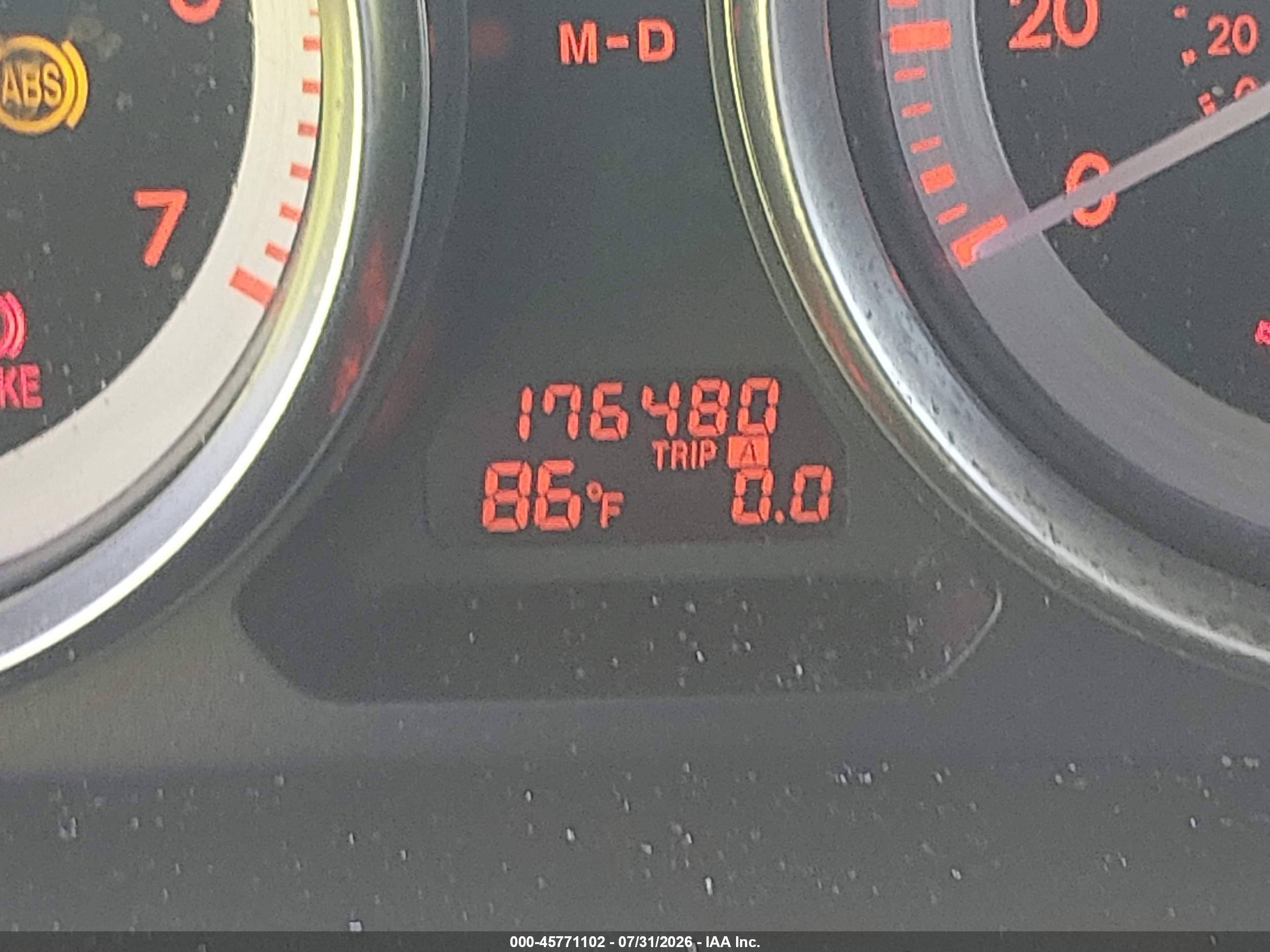 2009 Mazda Mazda6 I Touring Red vin: 1YVHP82A995M30428