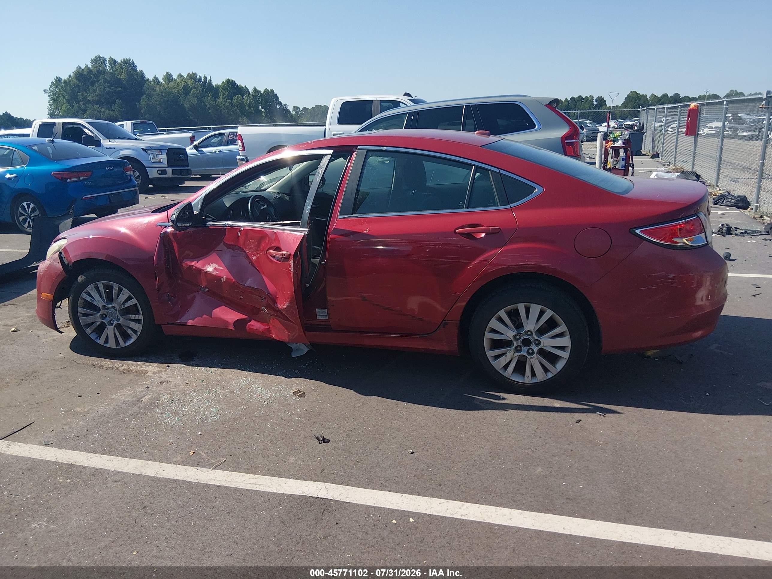 2009 Mazda Mazda6 I Touring Red vin: 1YVHP82A995M30428