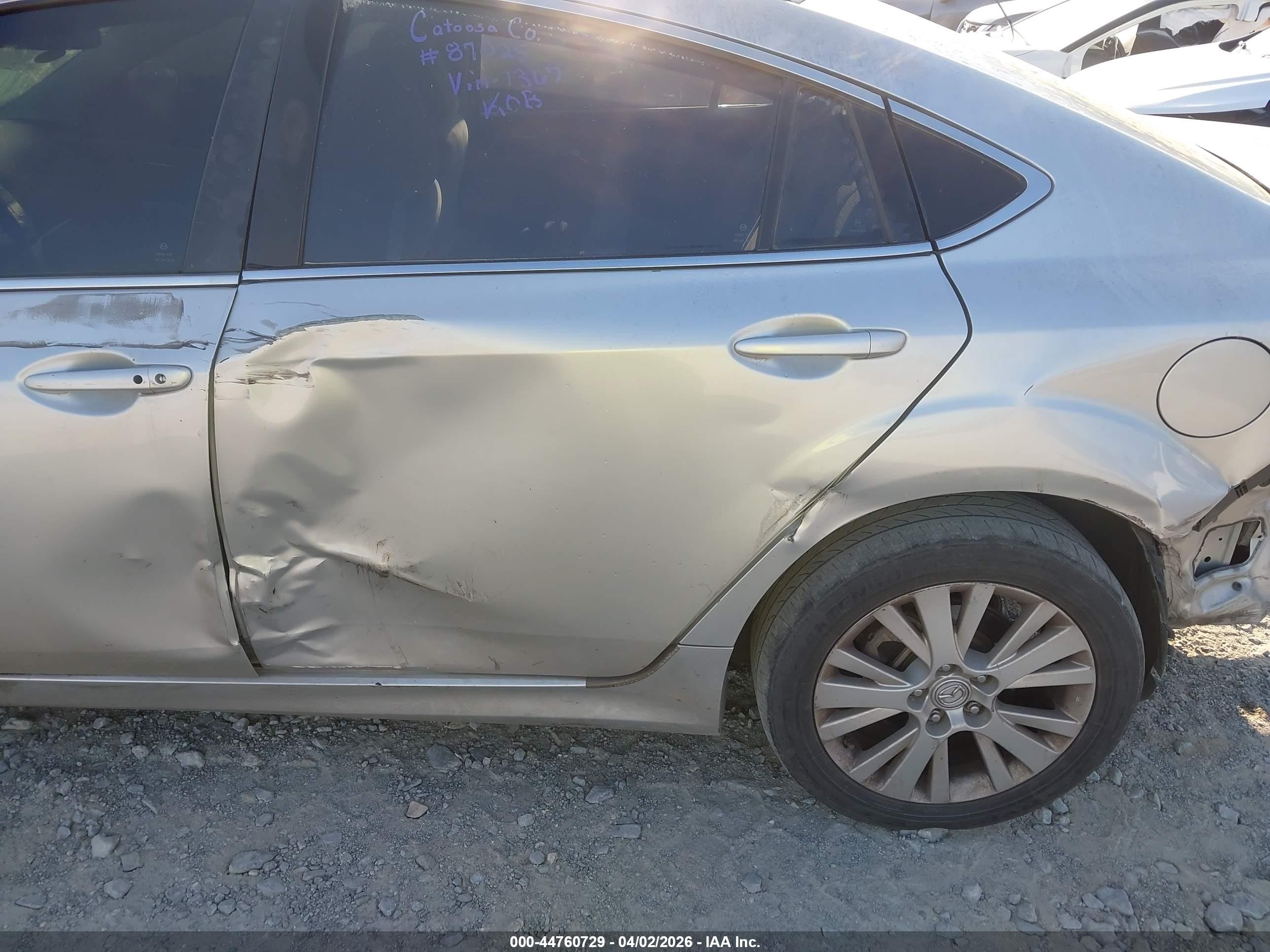 2009 Mazda Mazda6 I Touring Silver vin: 1YVHP82A995M31367
