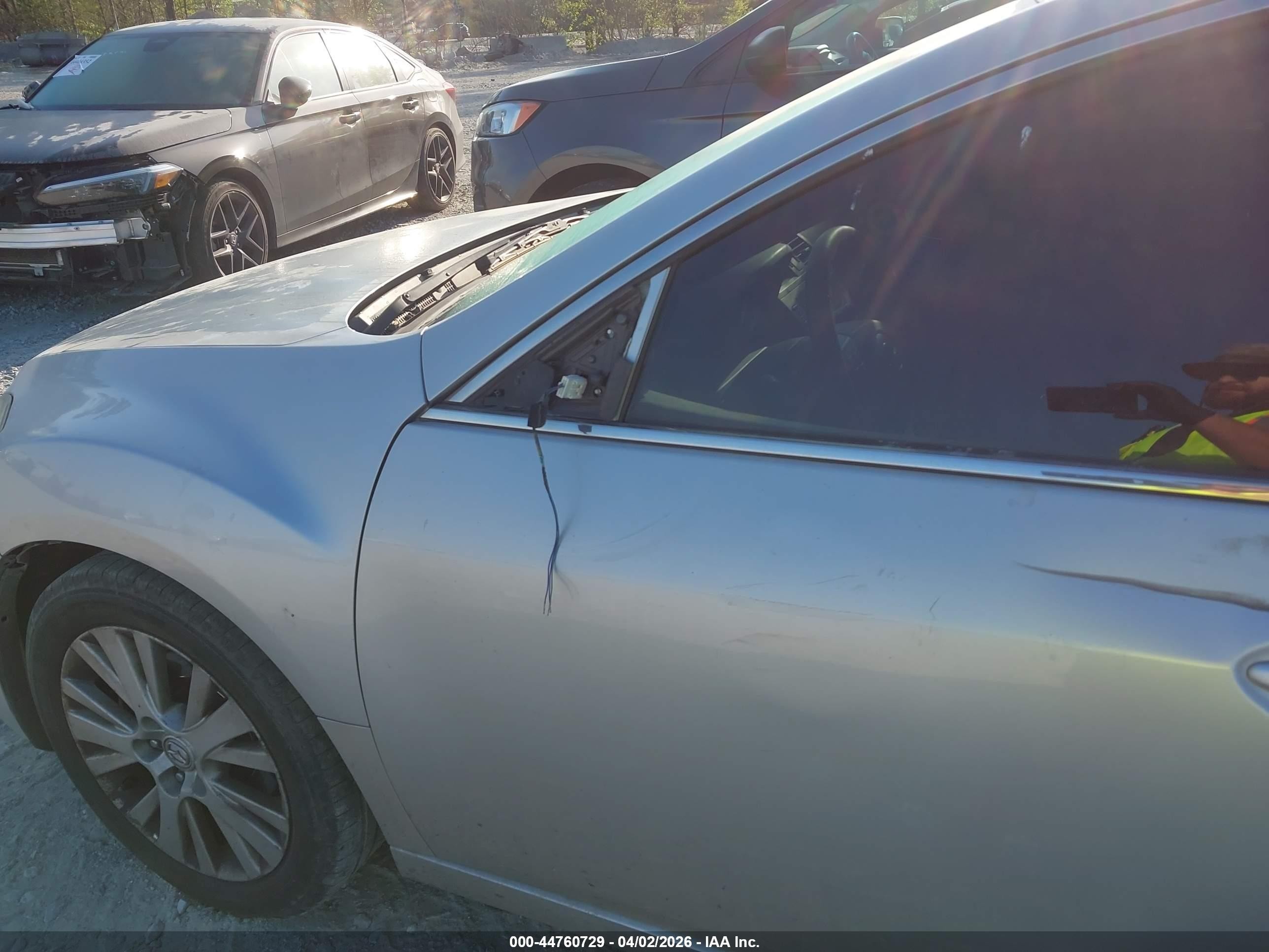 2009 Mazda Mazda6 I Touring Silver vin: 1YVHP82A995M31367