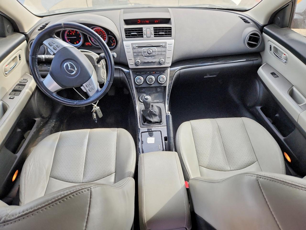 2009 Mazda 6 I Silver vin: 1YVHP82AX95M02167