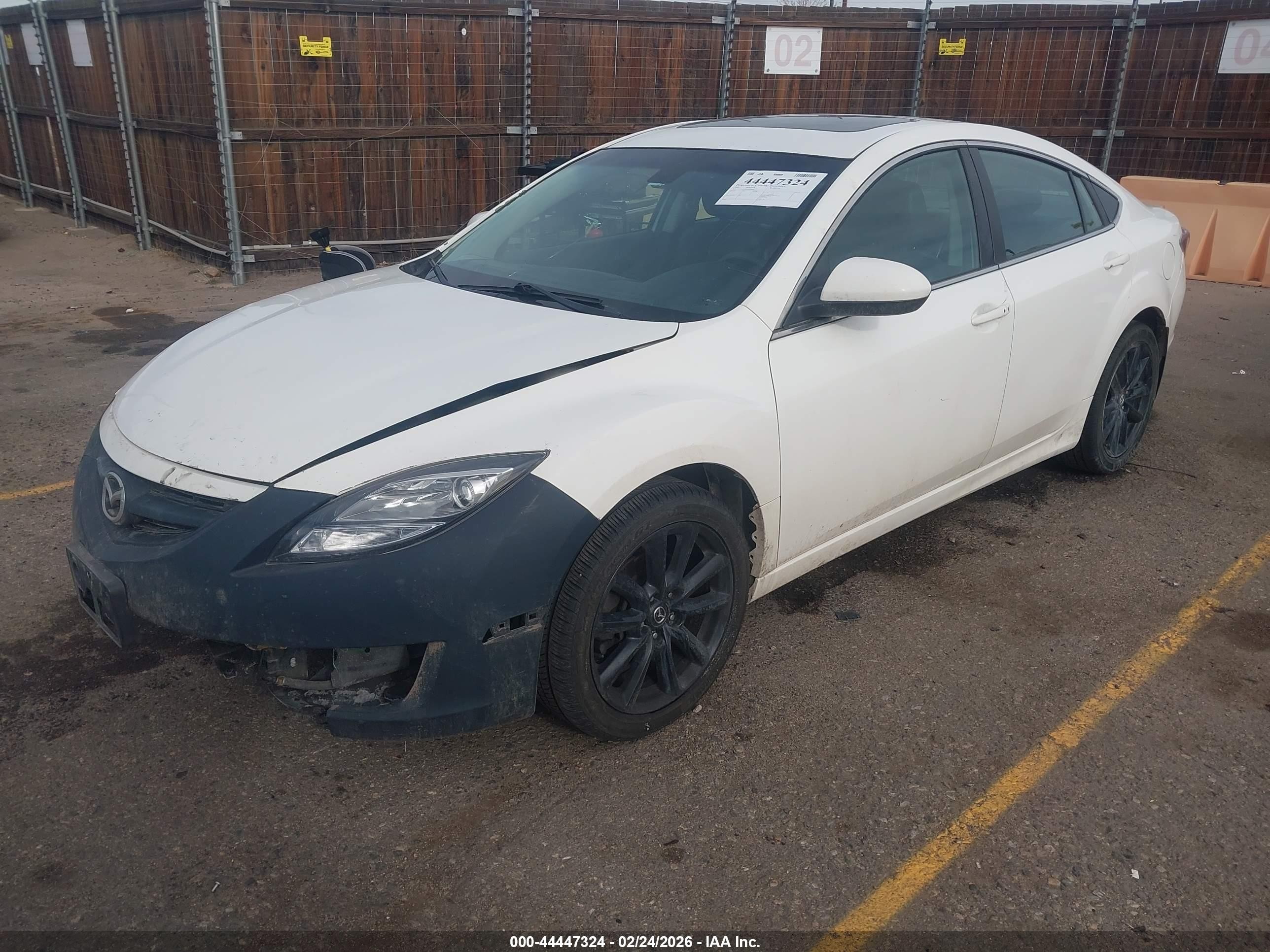 2009 Mazda Mazda6 S Touring White vin: 1YVHP82B495M28806