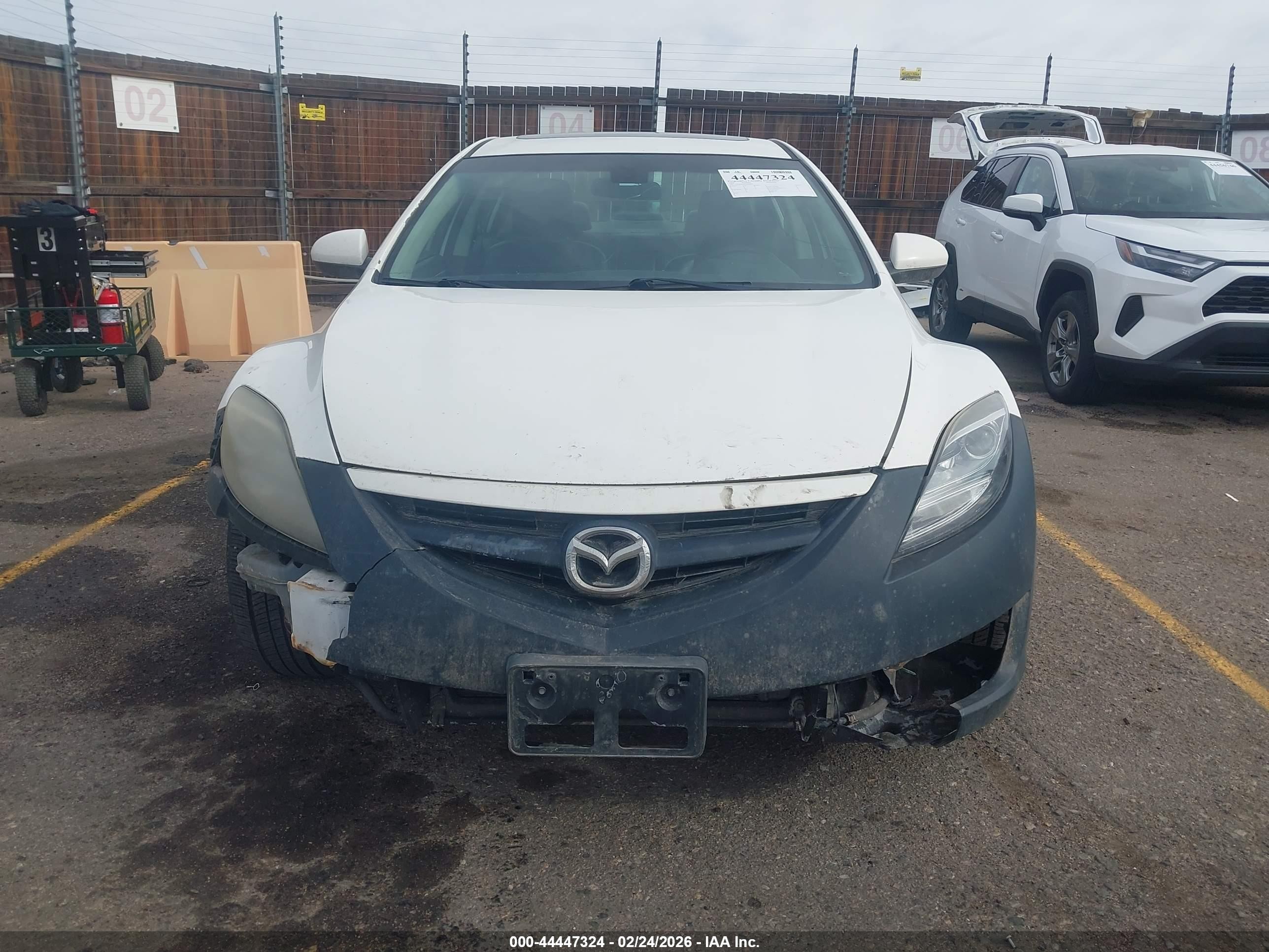 2009 Mazda Mazda6 S Touring White vin: 1YVHP82B495M28806