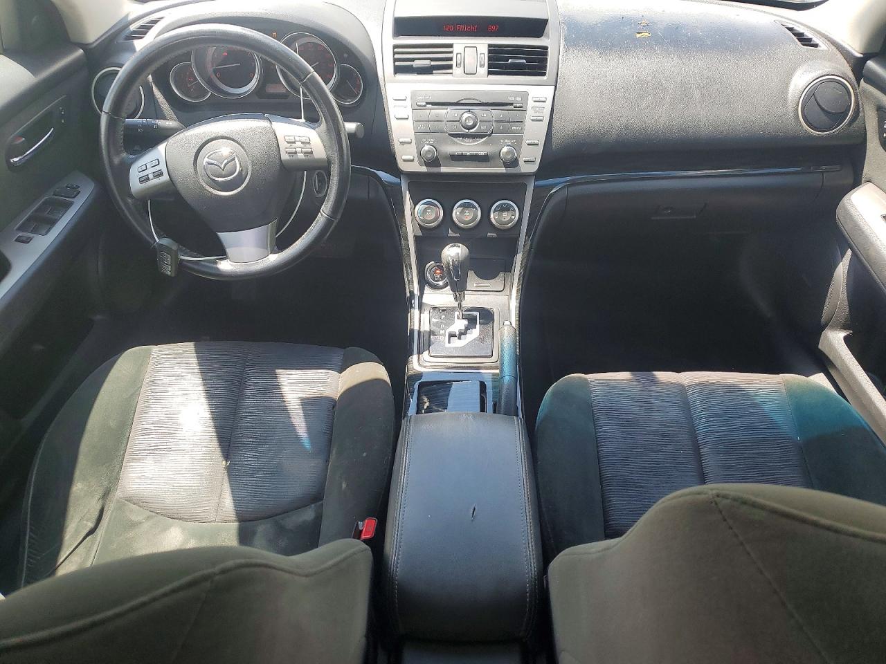 2009 Mazda 6 S Белый vin: 1YVHP82B495M31060