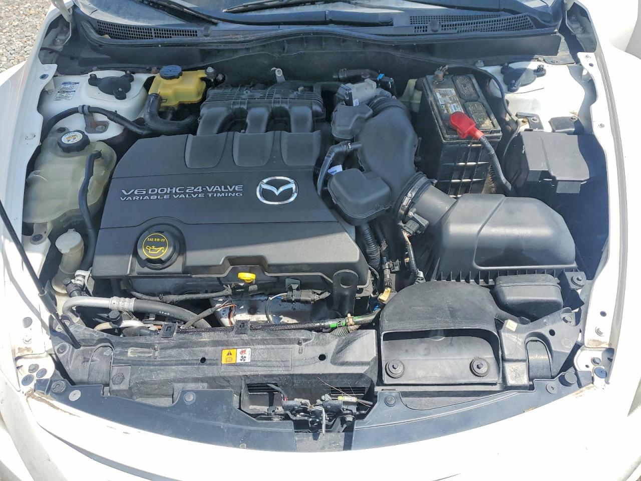 2009 Mazda 6 S Белый vin: 1YVHP82B495M31060