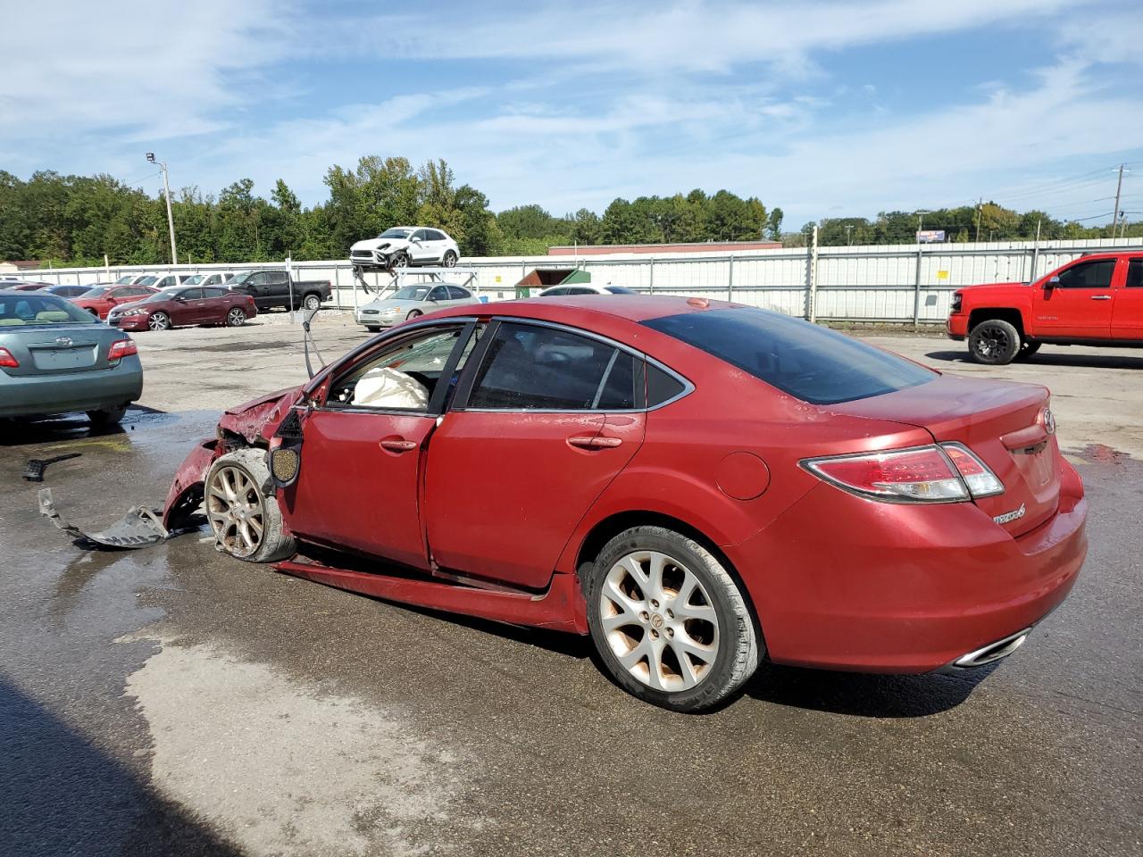 2009 Mazda 6 S Красный vin: 1YVHP82B995M11127