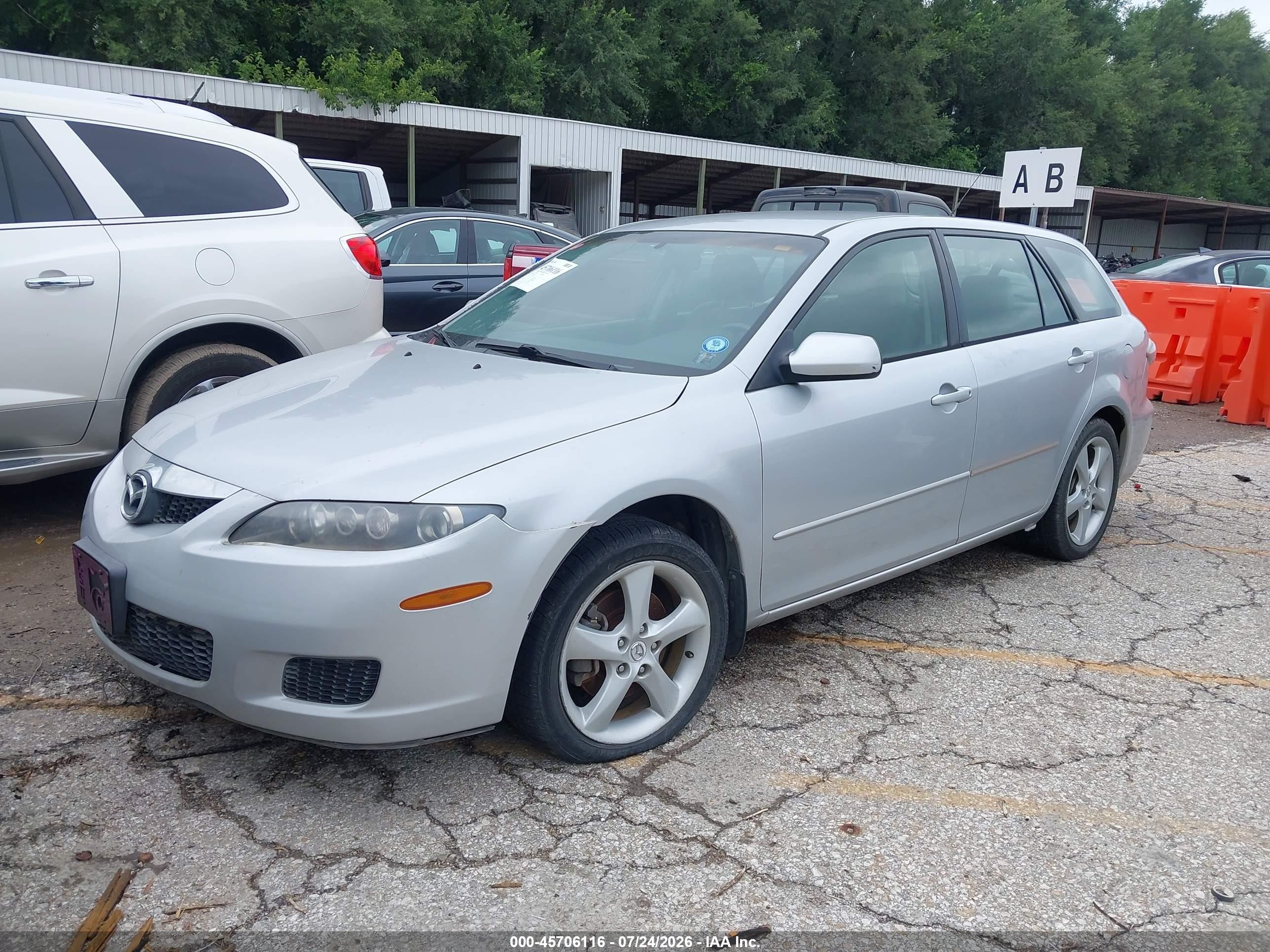 2006 Mazda Mazda6 S Silver vin: 1YVHP82D865M52474