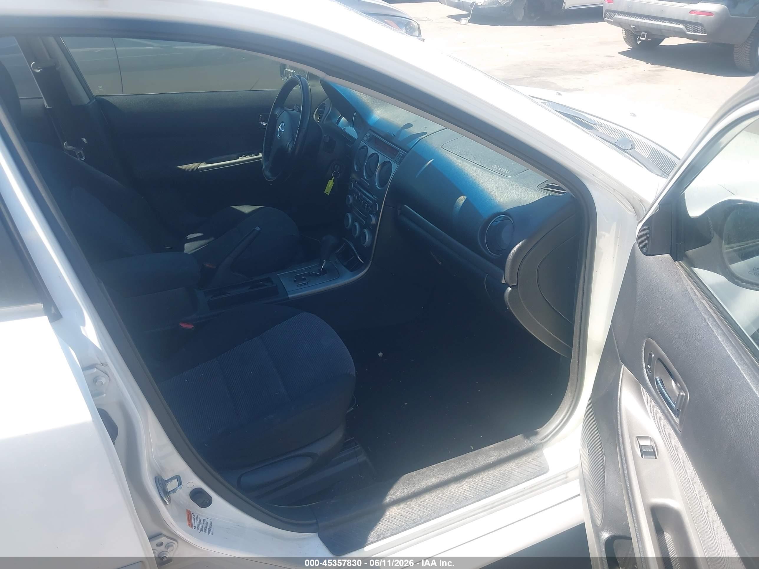 2005 Mazda Mazda6 S Sport White vin: 1YVHP82D955M00558
