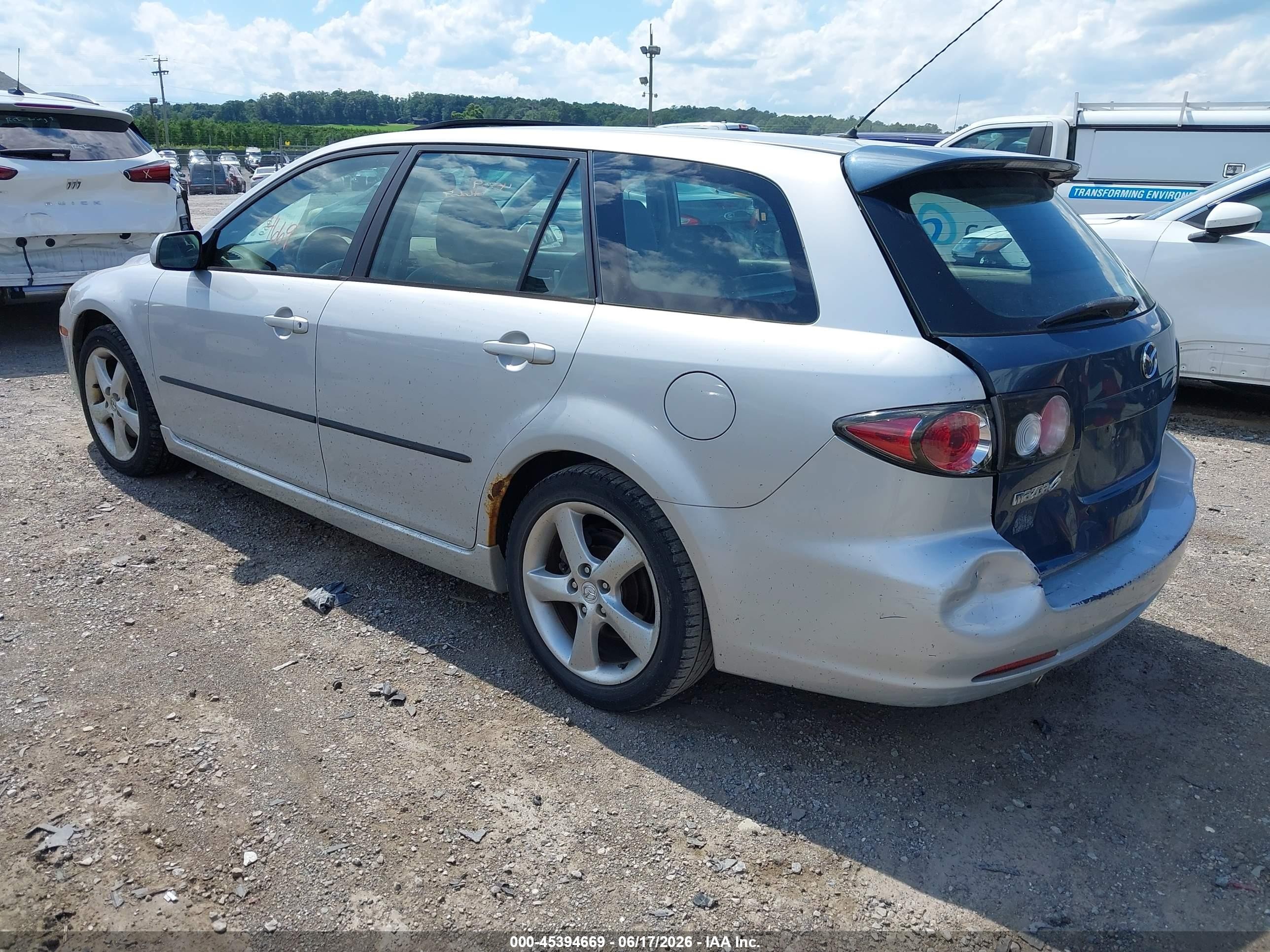 2007 Mazda Mazda6 S Grand Touring Silver vin: 1YVHP83D375M09077