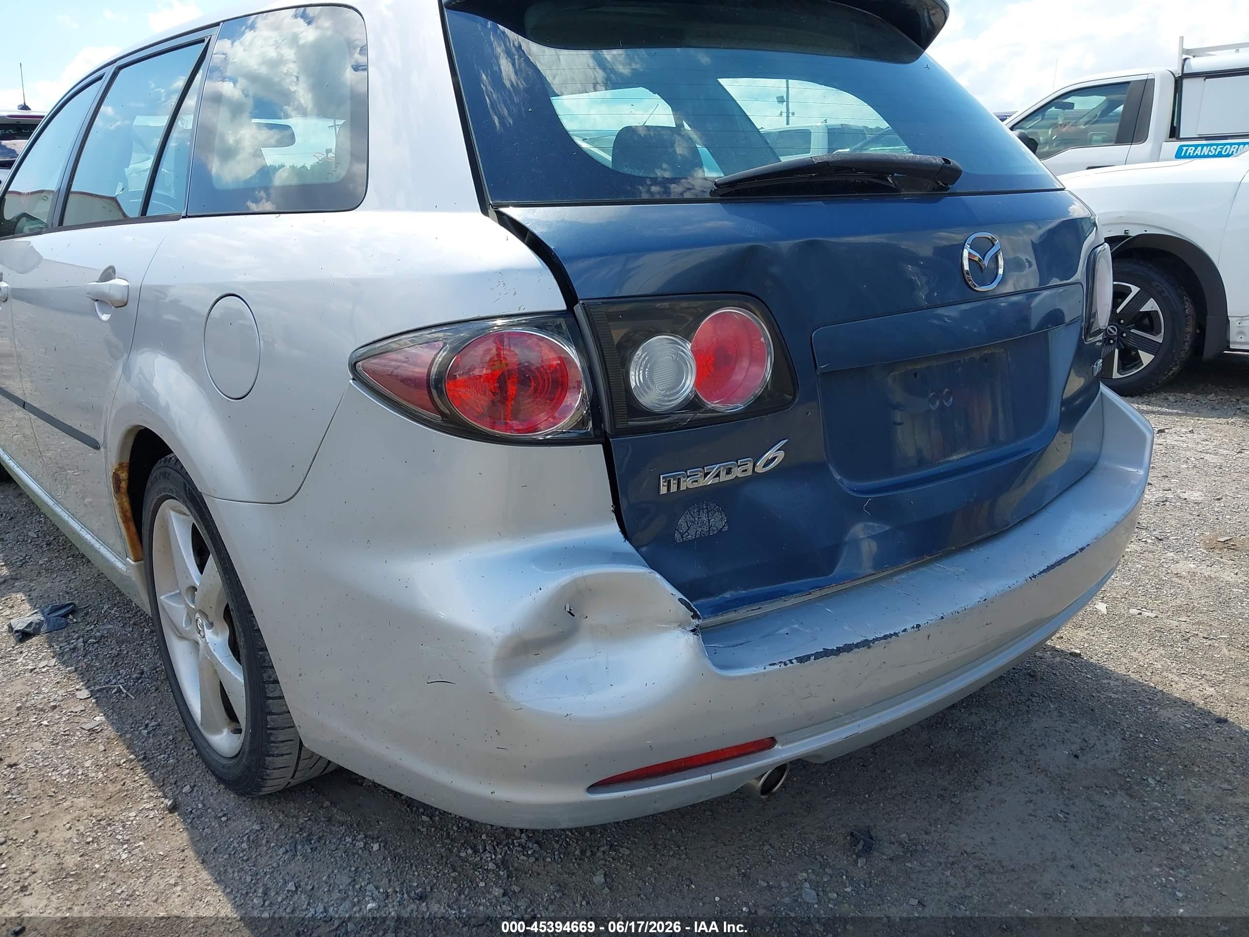 2007 Mazda Mazda6 S Grand Touring Silver vin: 1YVHP83D375M09077