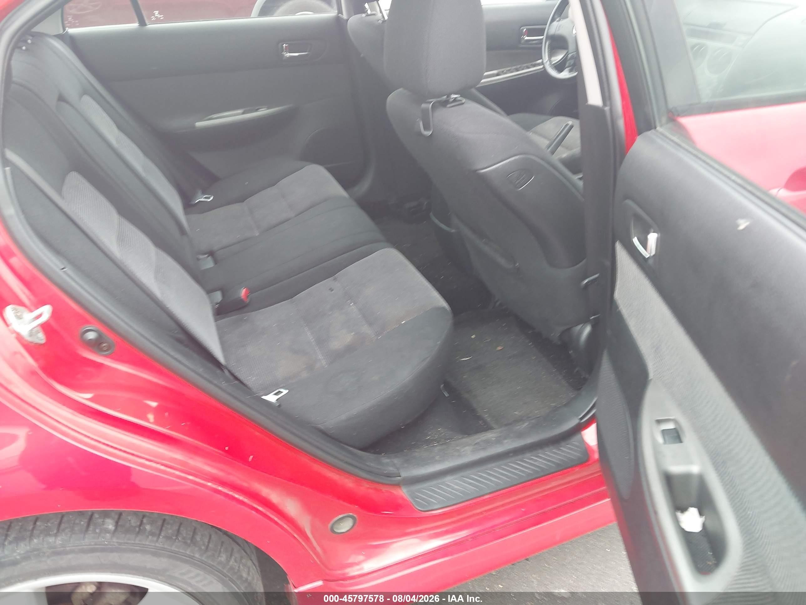 2004 Mazda Mazda6 I Red vin: 1YVHP84C045N85103