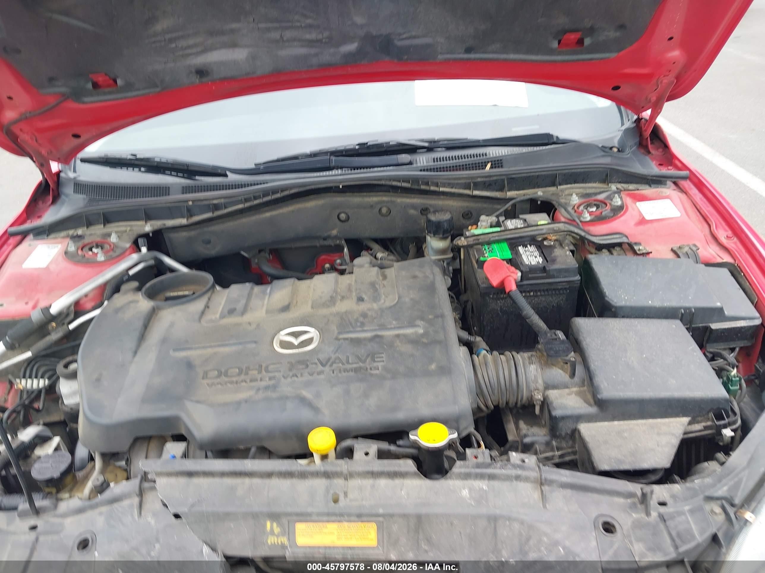 2004 Mazda Mazda6 I Red vin: 1YVHP84C045N85103