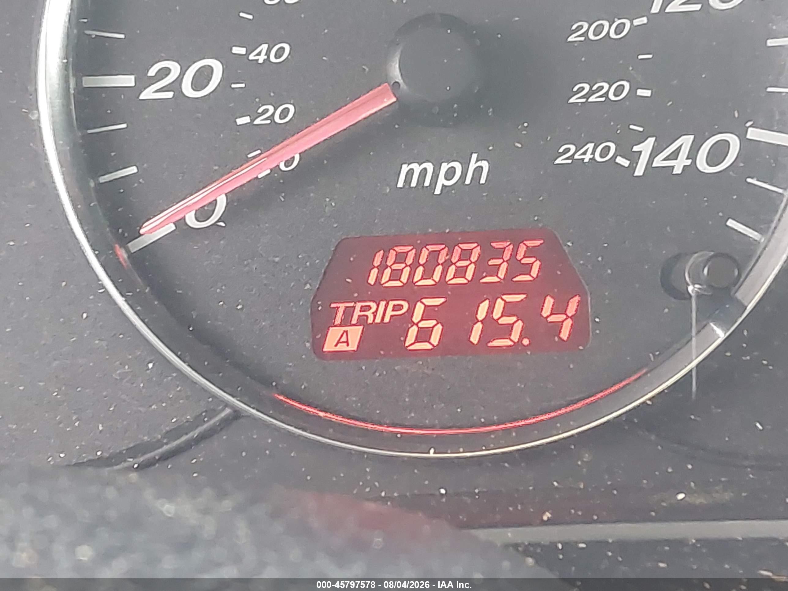 2004 Mazda Mazda6 I Red vin: 1YVHP84C045N85103