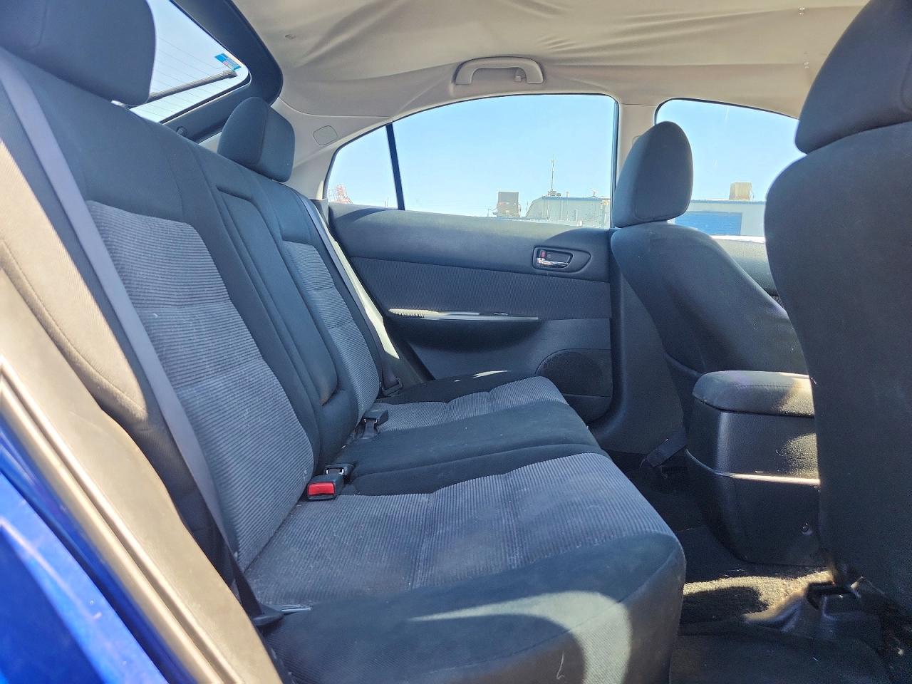 2005 Mazda 6 I Blue vin: 1YVHP84C255M68656