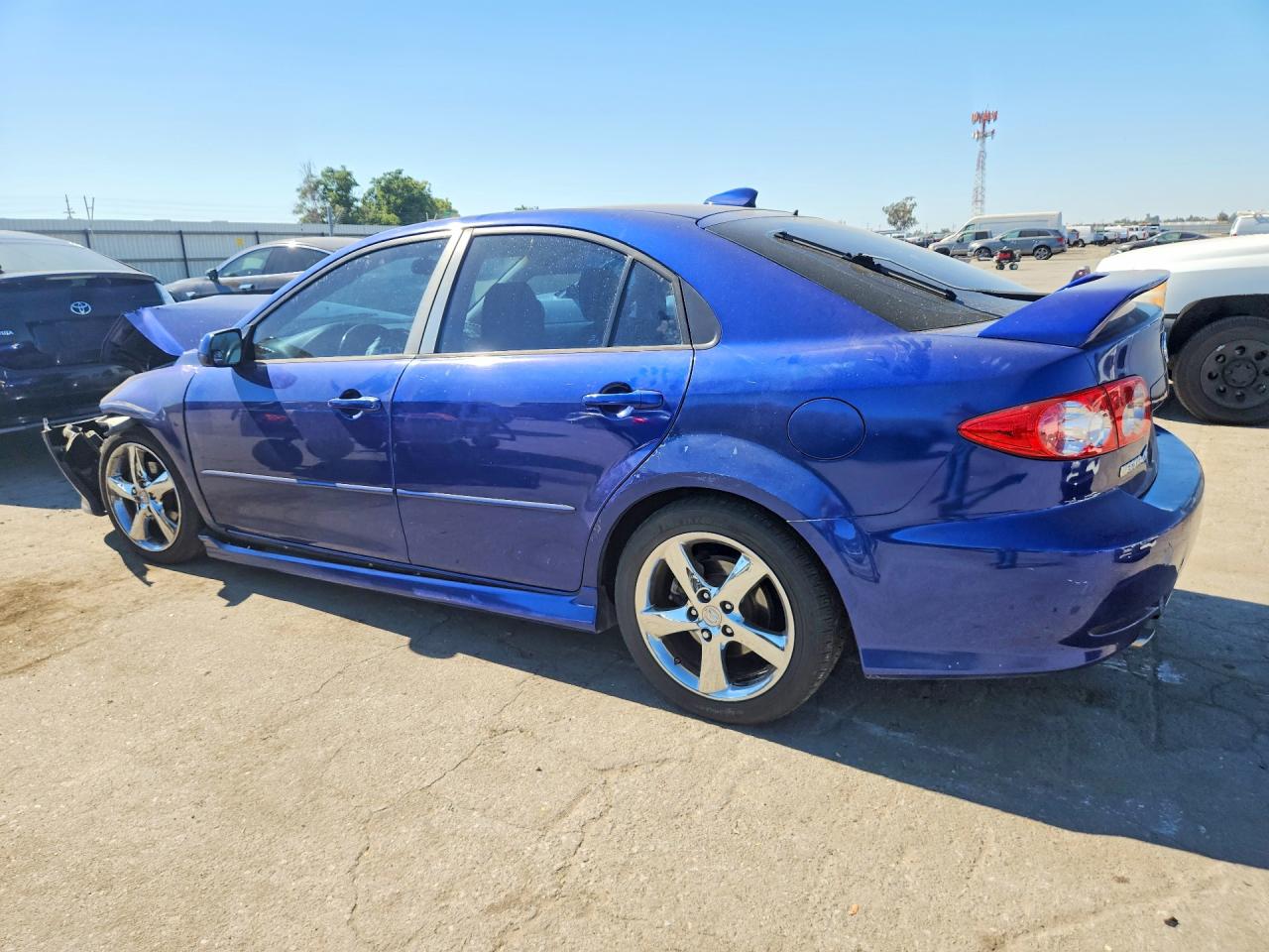 2005 Mazda 6 I Blue vin: 1YVHP84C255M68656