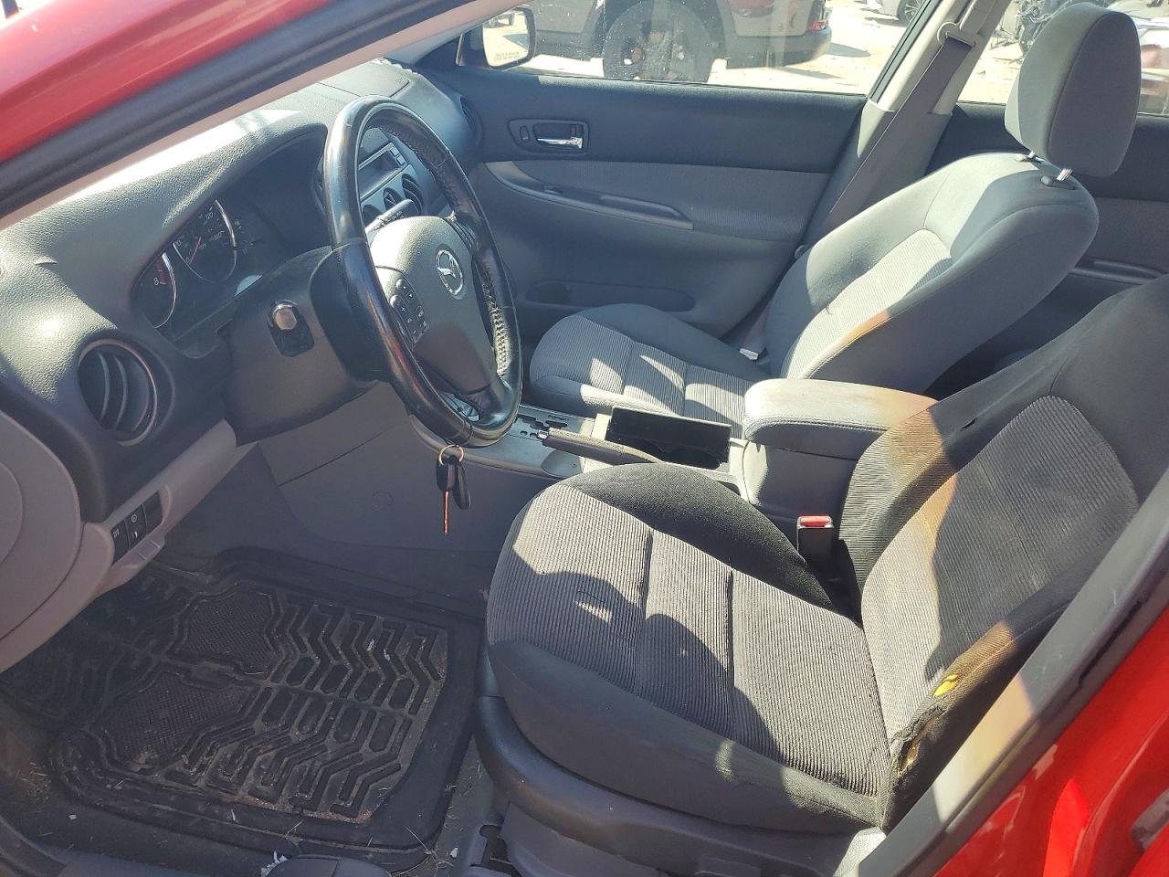 2005 Mazda 6 I Red vin: 1YVHP84C355M26156