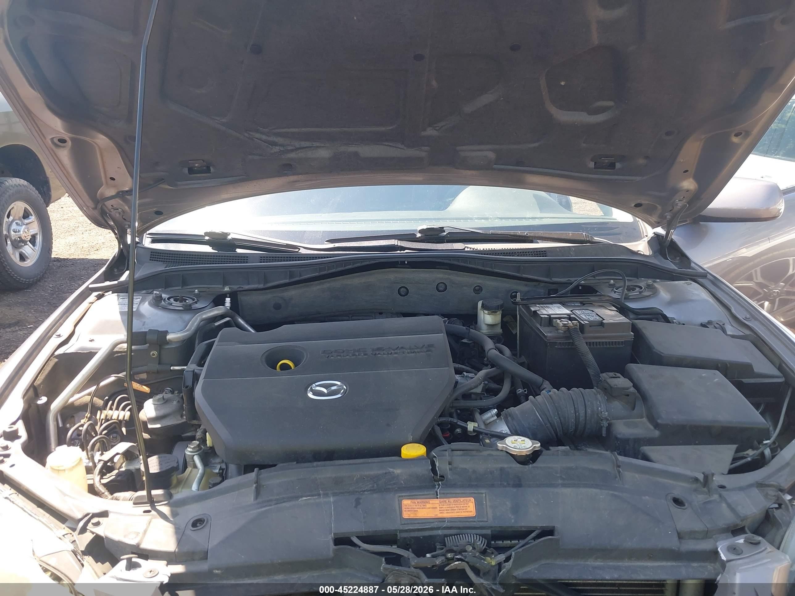 2008 Mazda Mazda6 I Touring Gray vin: 1YVHP84C885M06411