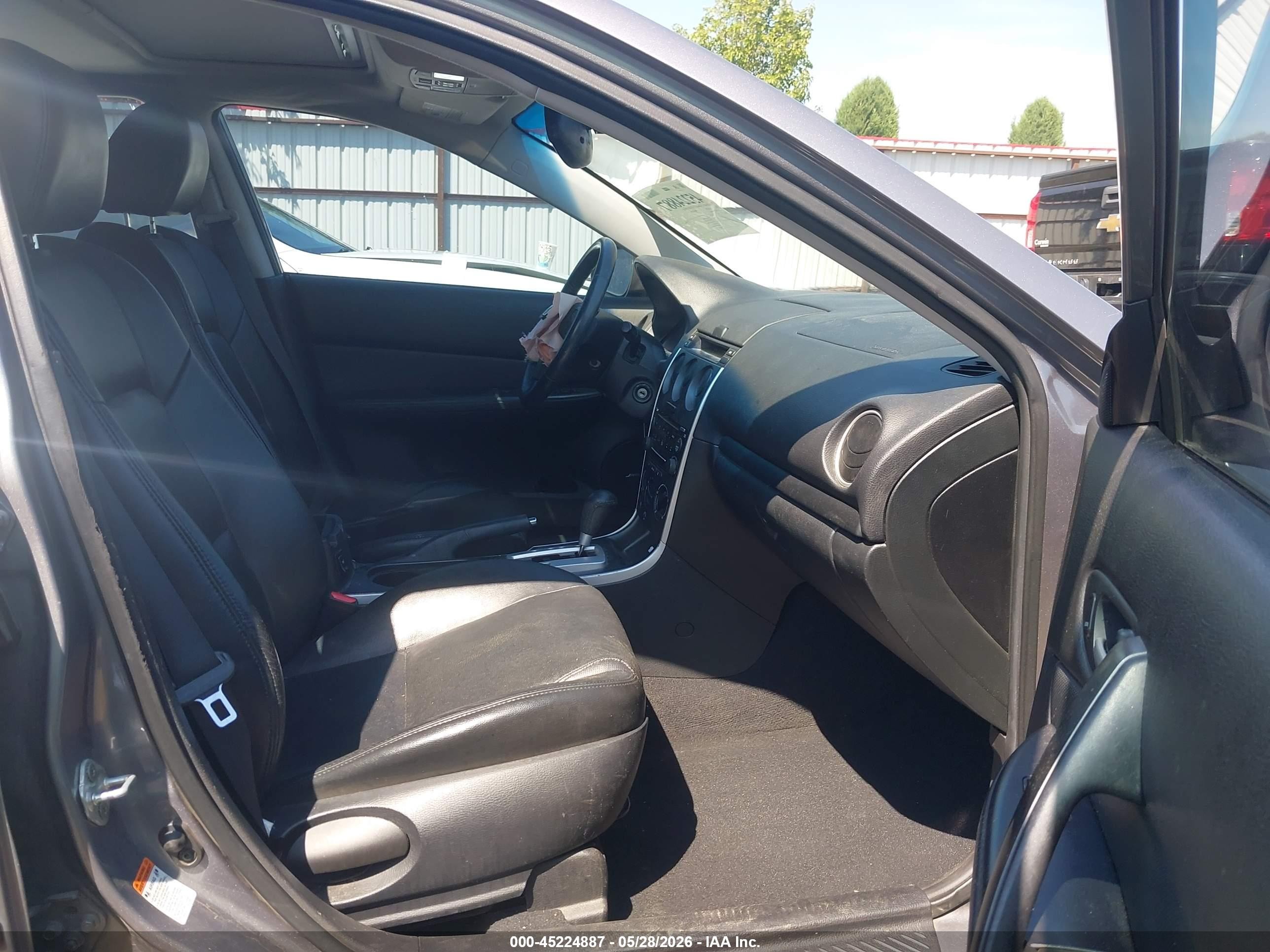 2008 Mazda Mazda6 I Touring Gray vin: 1YVHP84C885M06411