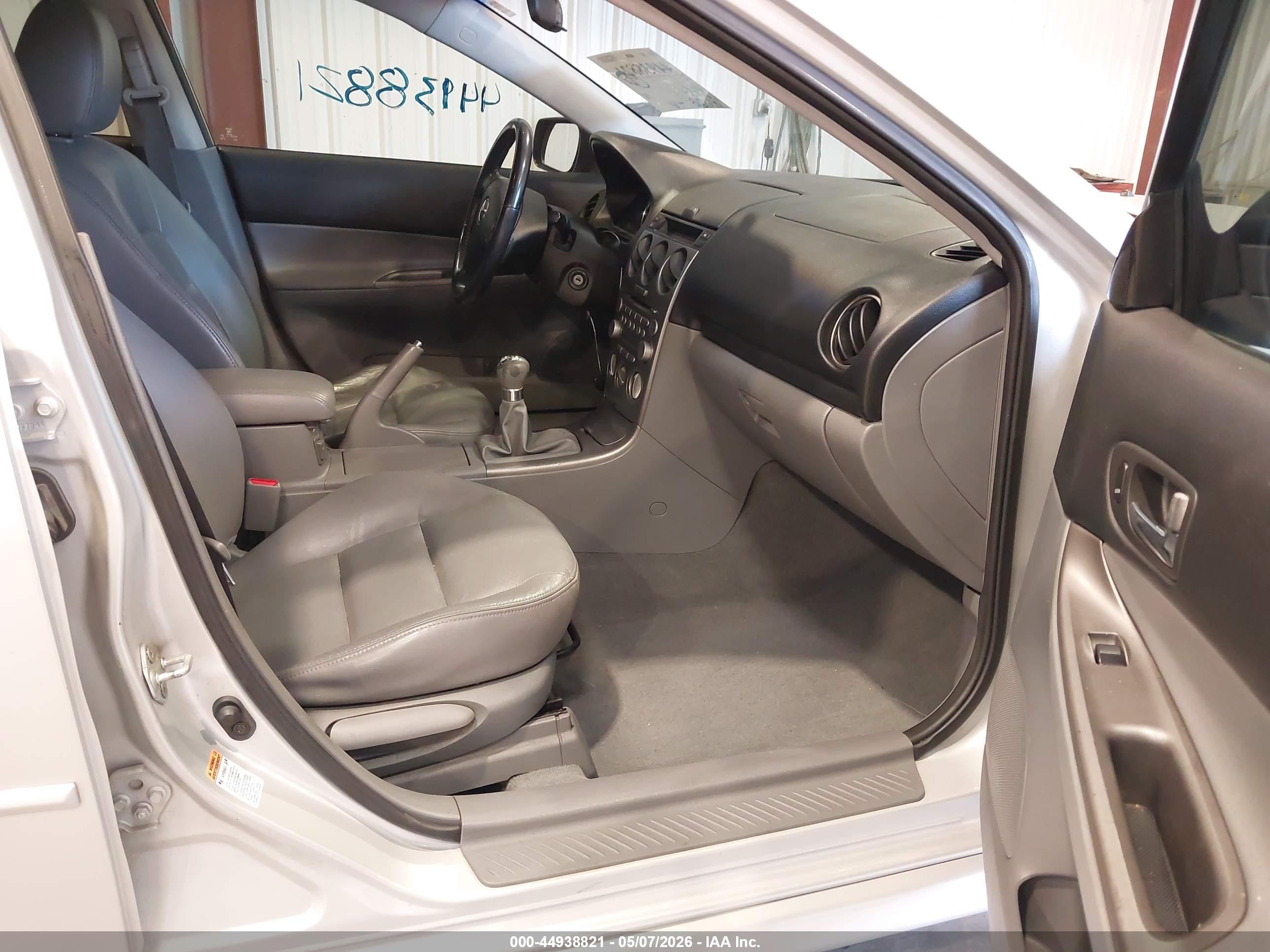 2005 Mazda Mazda6 I Sport Silver vin: 1YVHP84CX55M22394