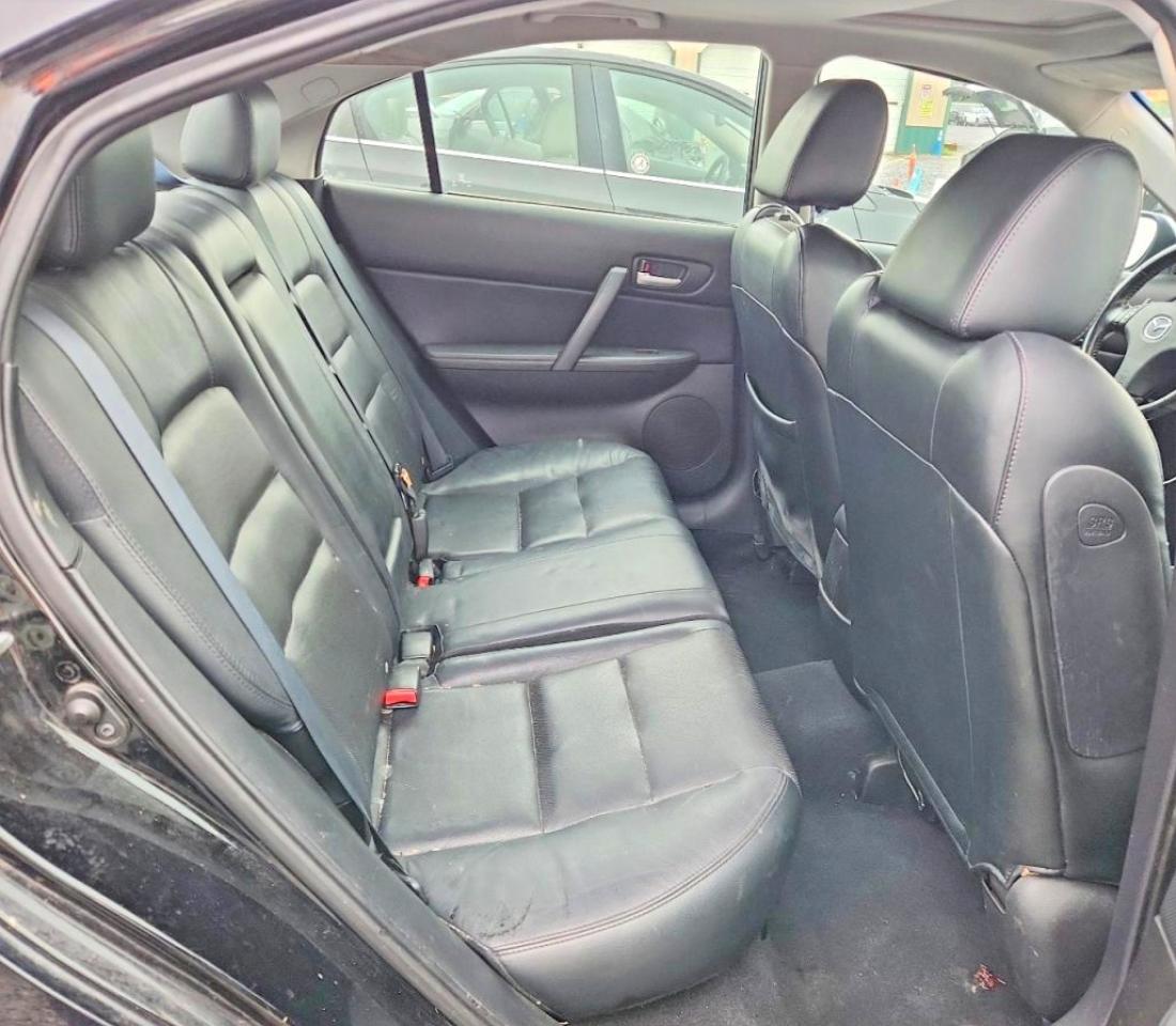 2008 Mazda 6 S Черный vin: 1YVHP85D885M26312