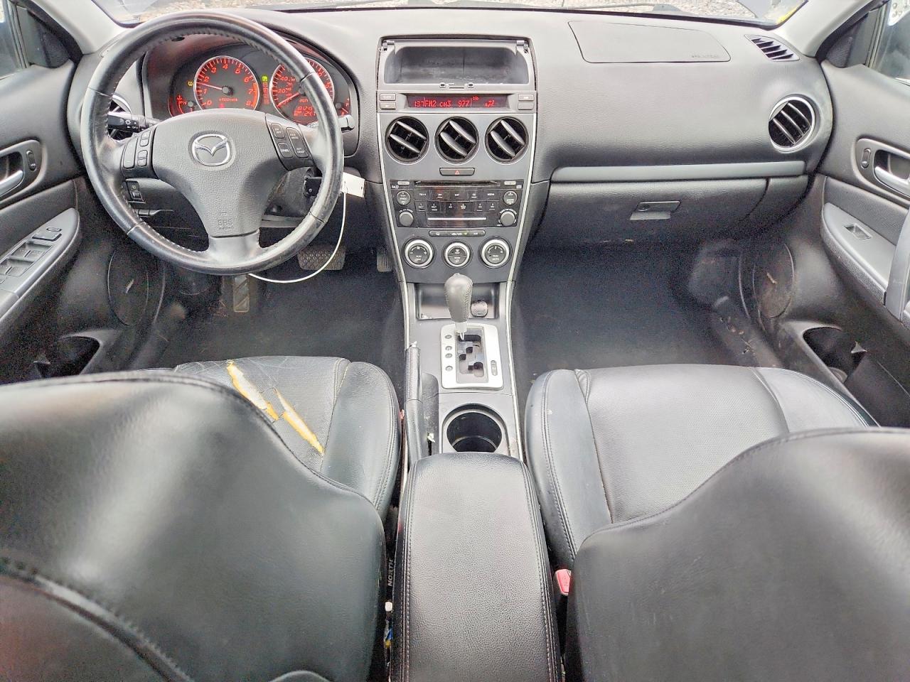 2008 Mazda 6 S Черный vin: 1YVHP85D885M26312