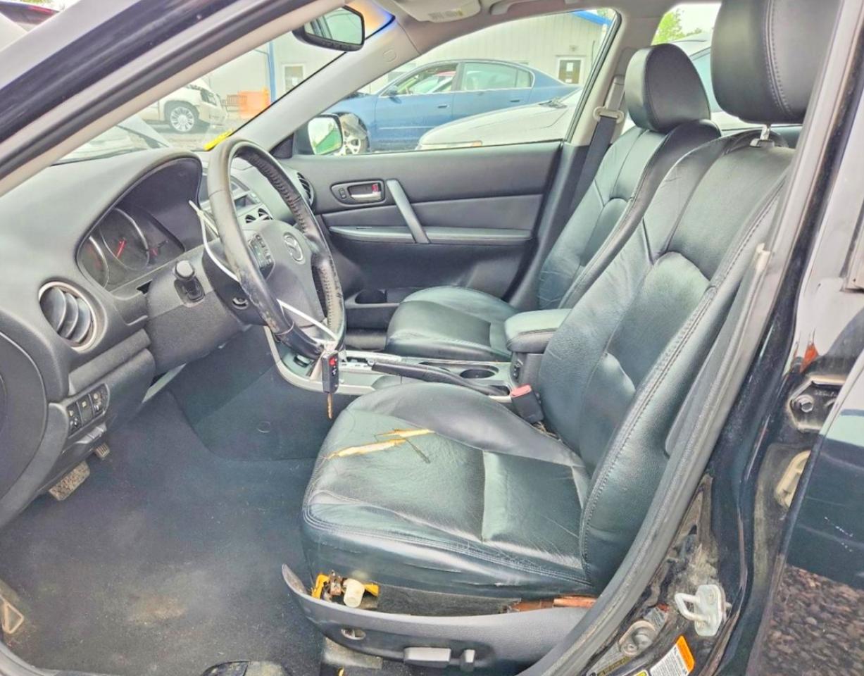 2008 Mazda 6 S Черный vin: 1YVHP85D885M26312
