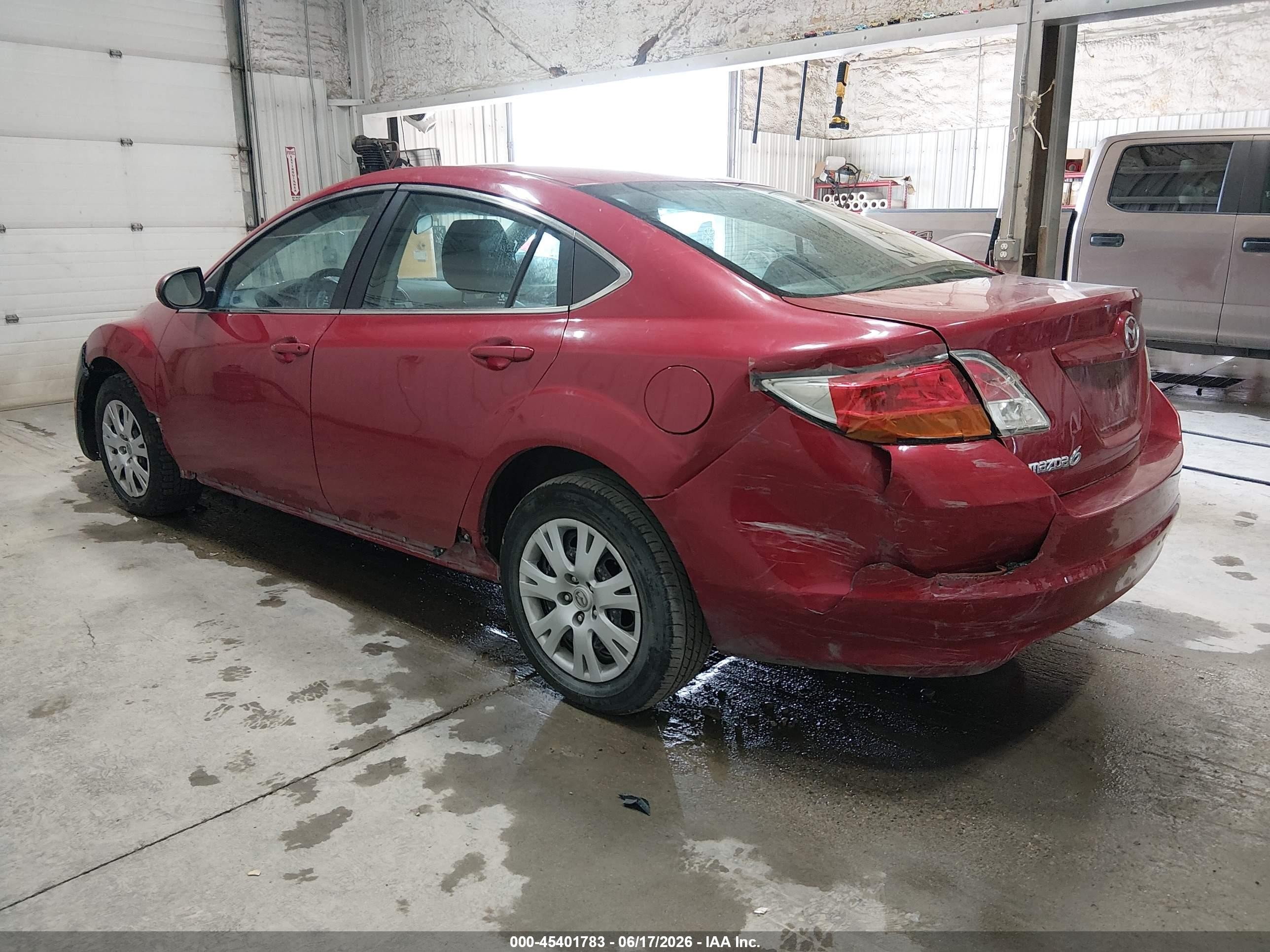 2011 Mazda Mazda6 I Sport Красный vin: 1YVHZ8BH0B5M02921