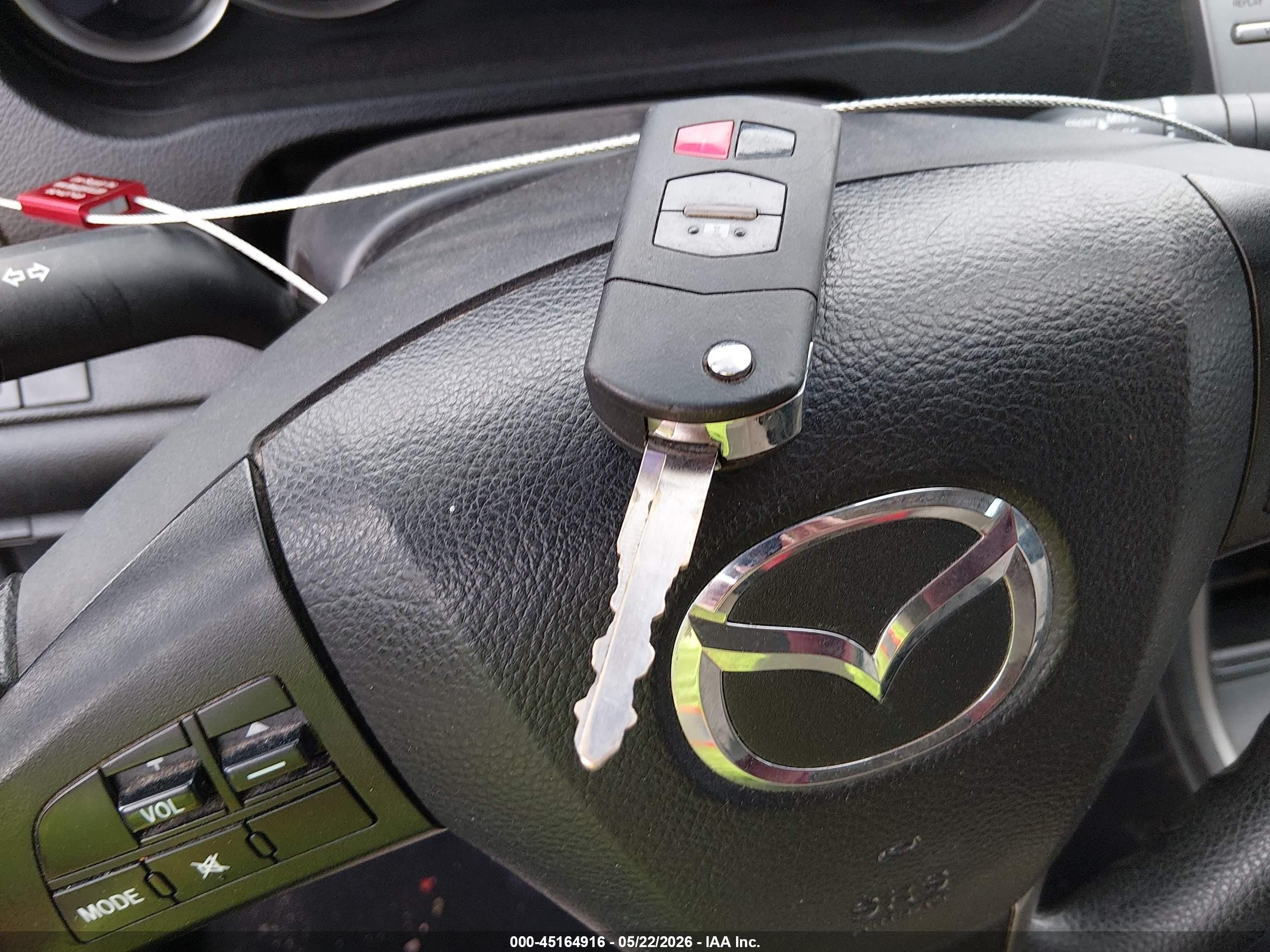 2013 Mazda Mazda6 I Sport Red vin: 1YVHZ8BH0D5M04753