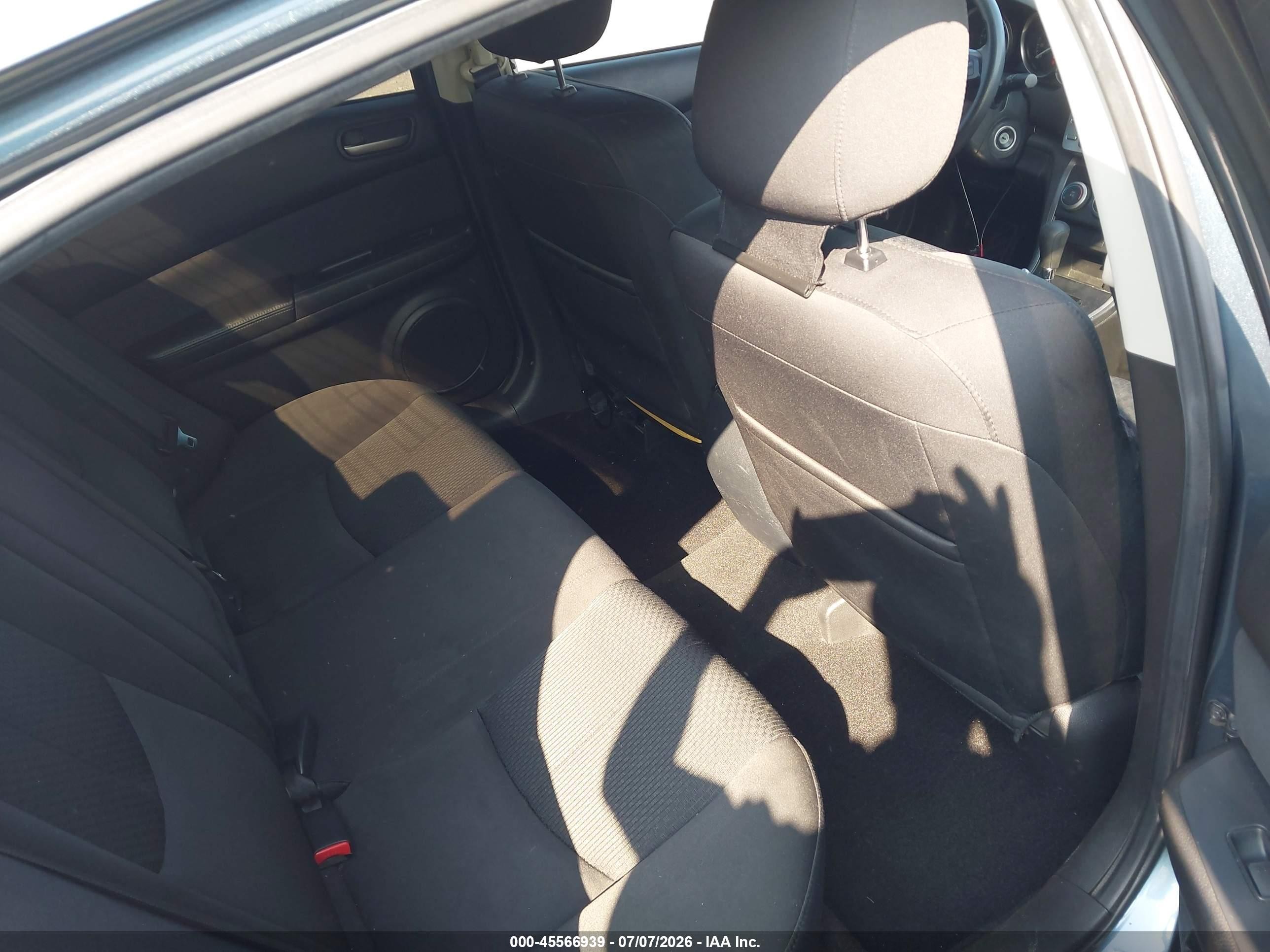 2013 Mazda Mazda6 I Sport Синий vin: 1YVHZ8BH0D5M14375