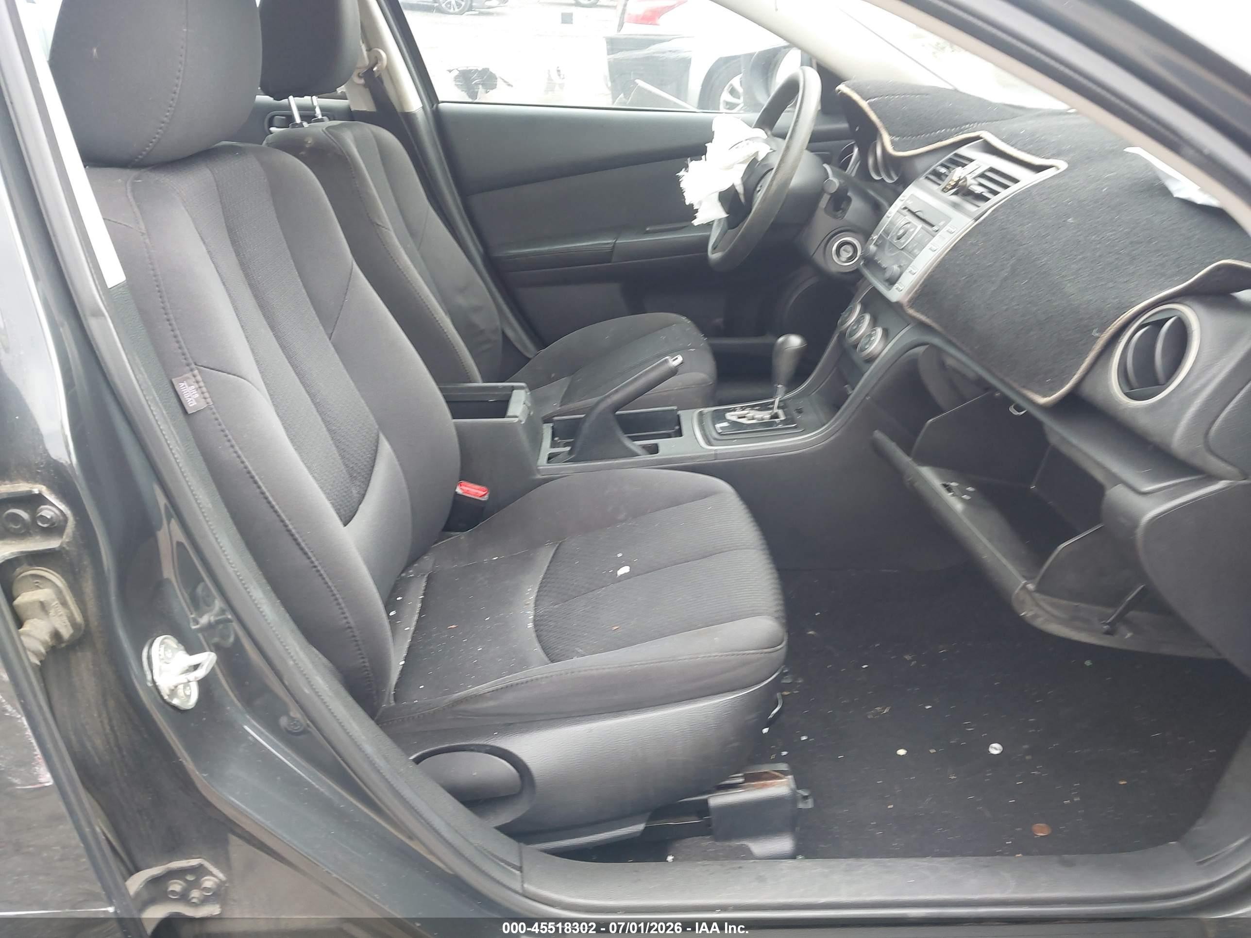 2013 Mazda Mazda6 I Sport Gray vin: 1YVHZ8BH0D5M16451