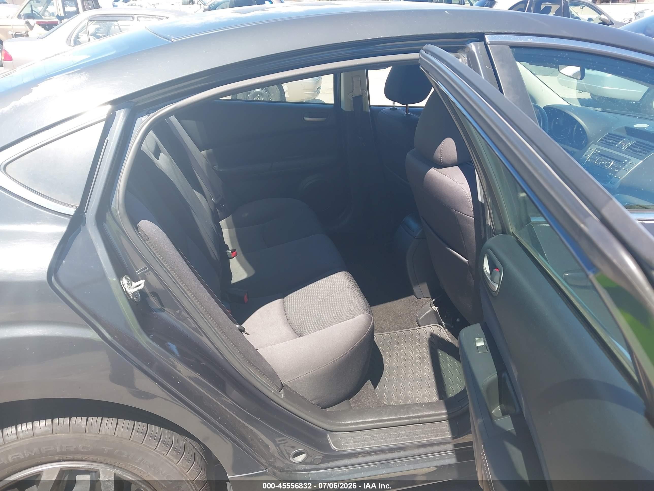 2013 Mazda Mazda6 I Sport Черный vin: 1YVHZ8BH1D5M07967