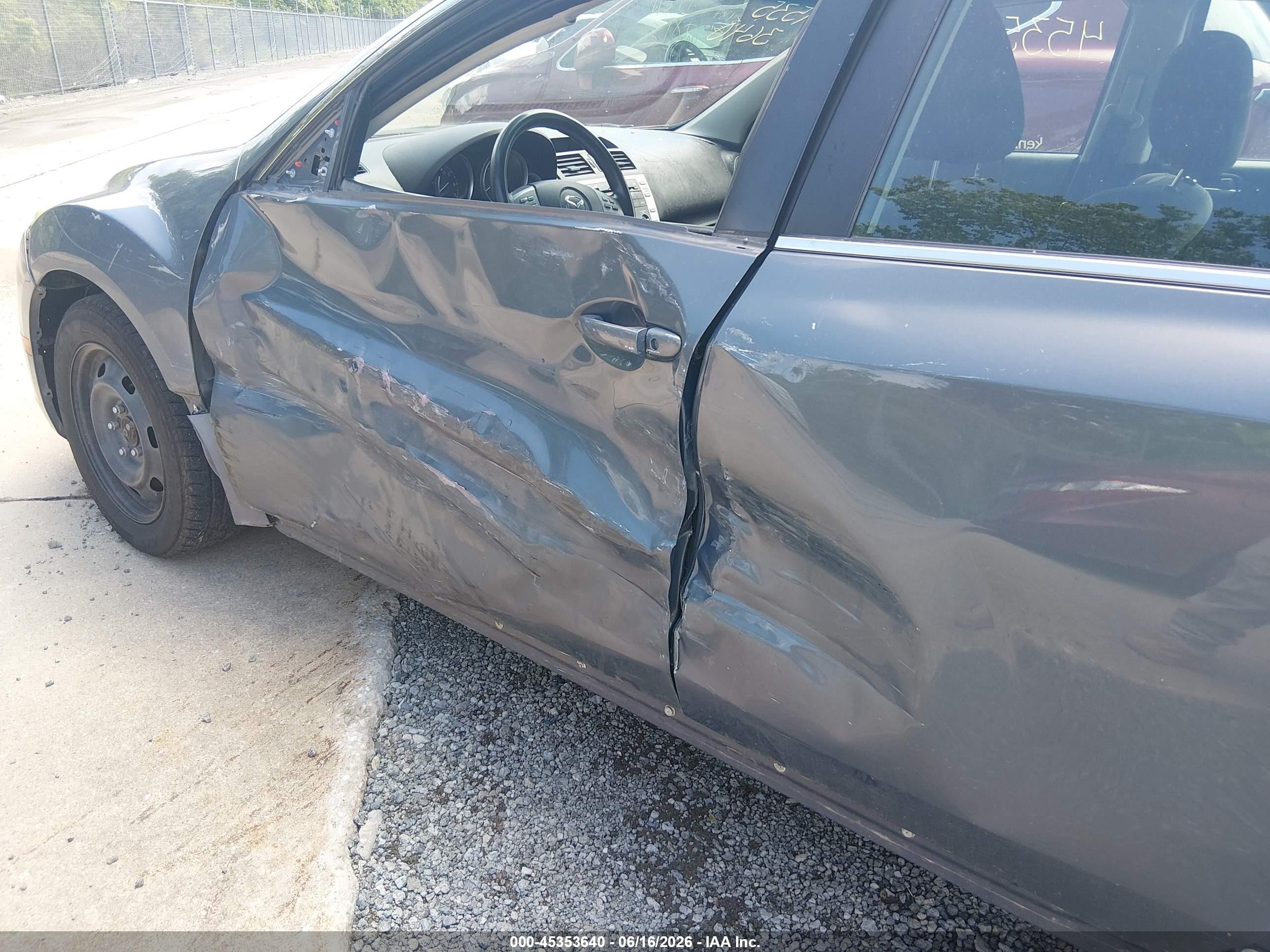 2010 Mazda Mazda6   Gray vin: 1YVHZ8BH2A5M33716