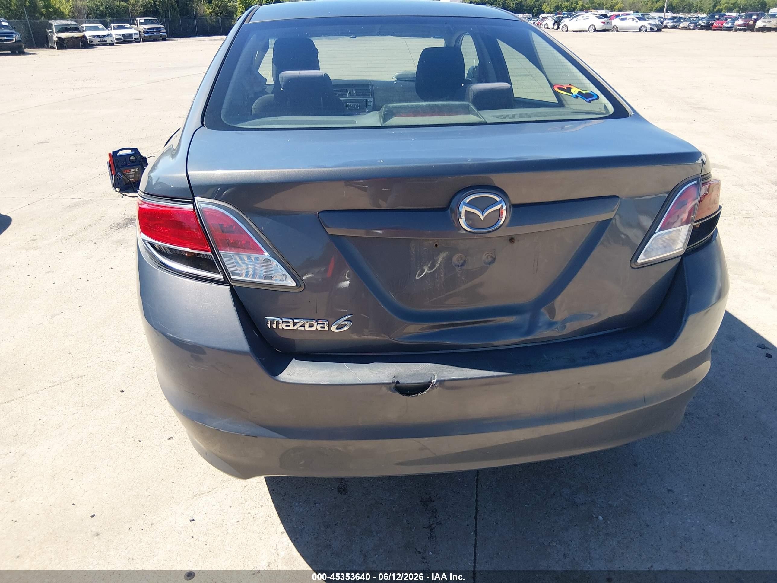 2010 Mazda Mazda6   Gray vin: 1YVHZ8BH2A5M33716