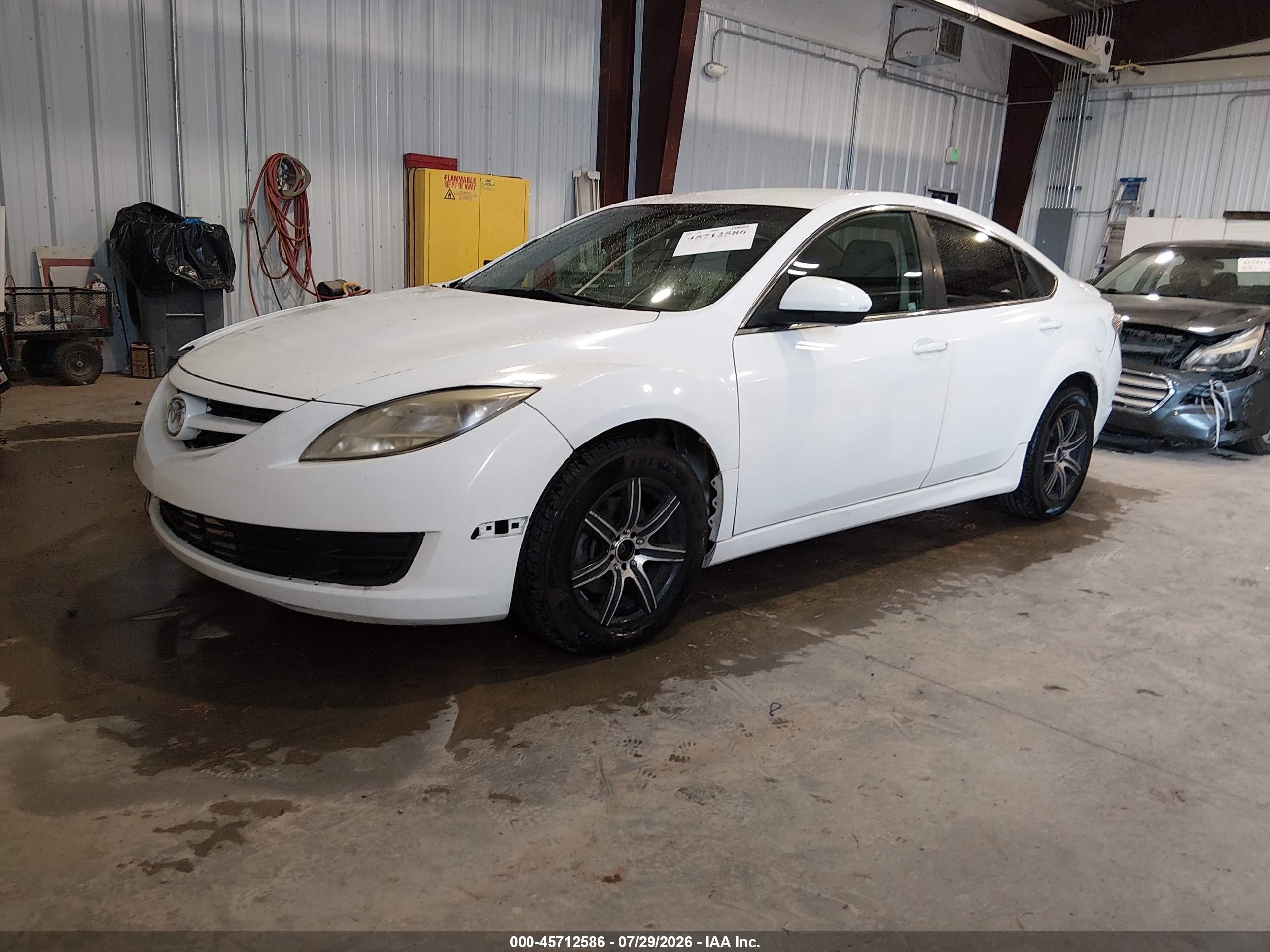 2011 Mazda Mazda6 I Sport White vin: 1YVHZ8BH2B5M11121