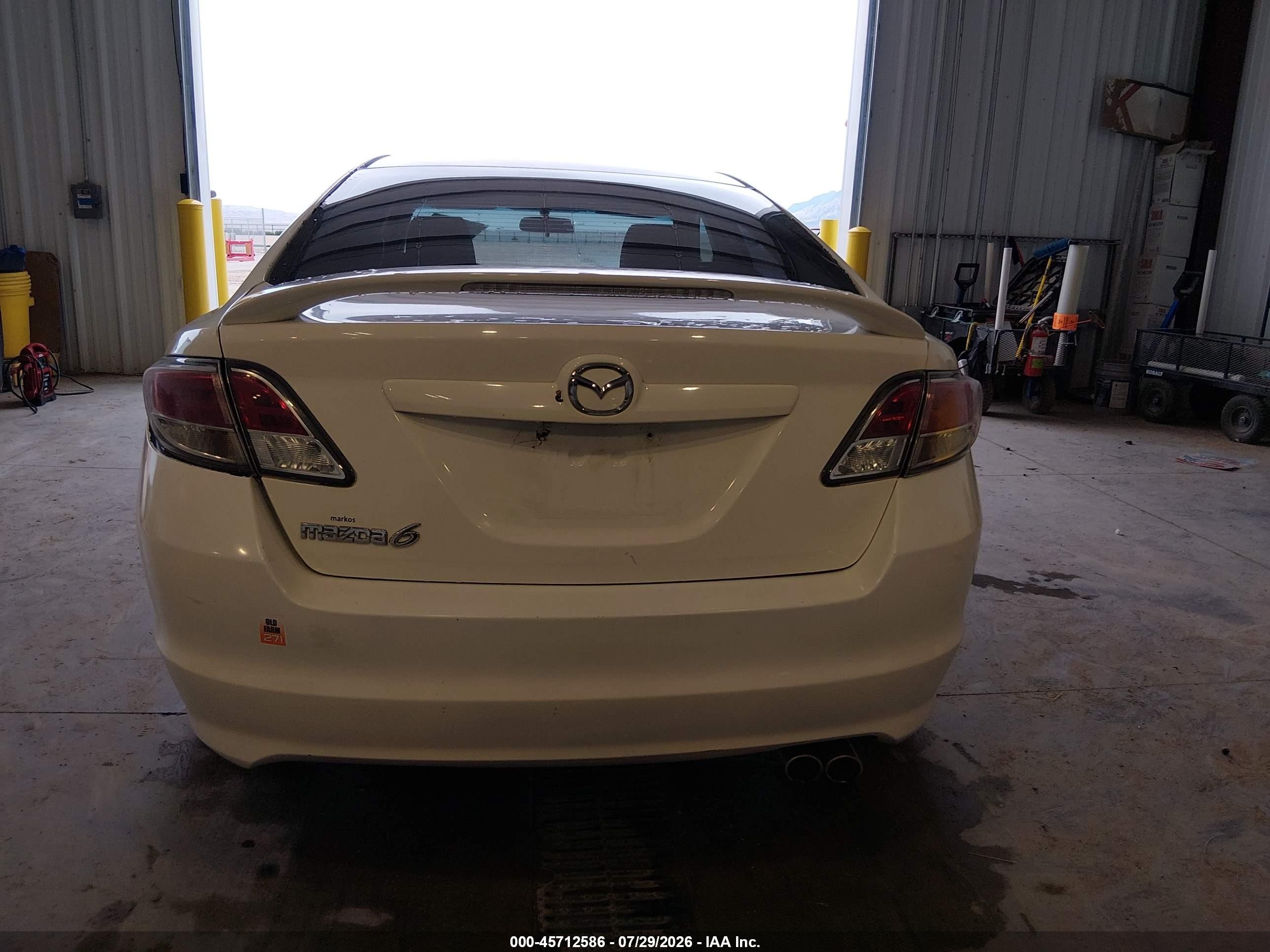 2011 Mazda Mazda6 I Sport White vin: 1YVHZ8BH2B5M11121