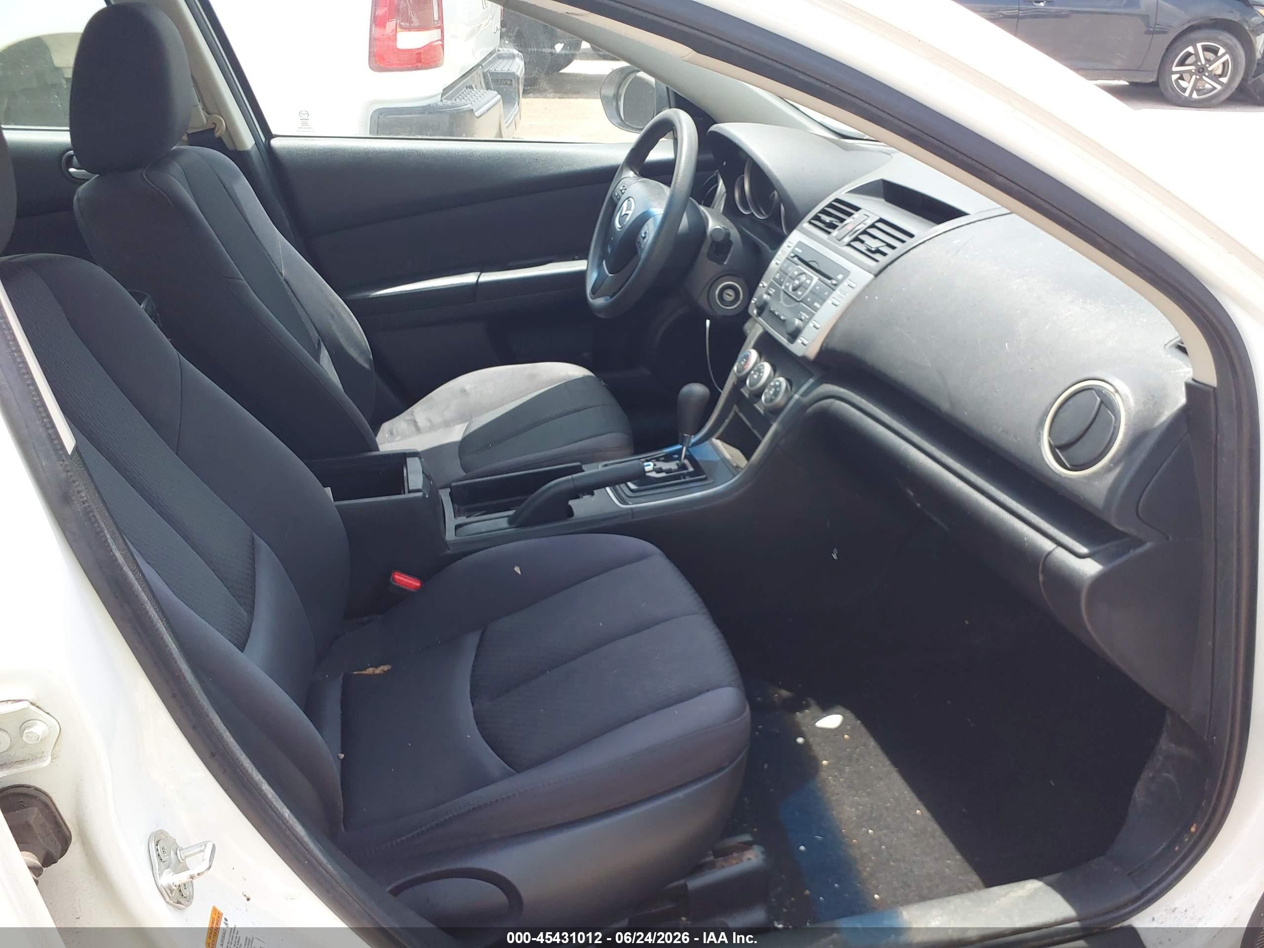 2011 Mazda Mazda6 I Sport White vin: 1YVHZ8BH2B5M27495